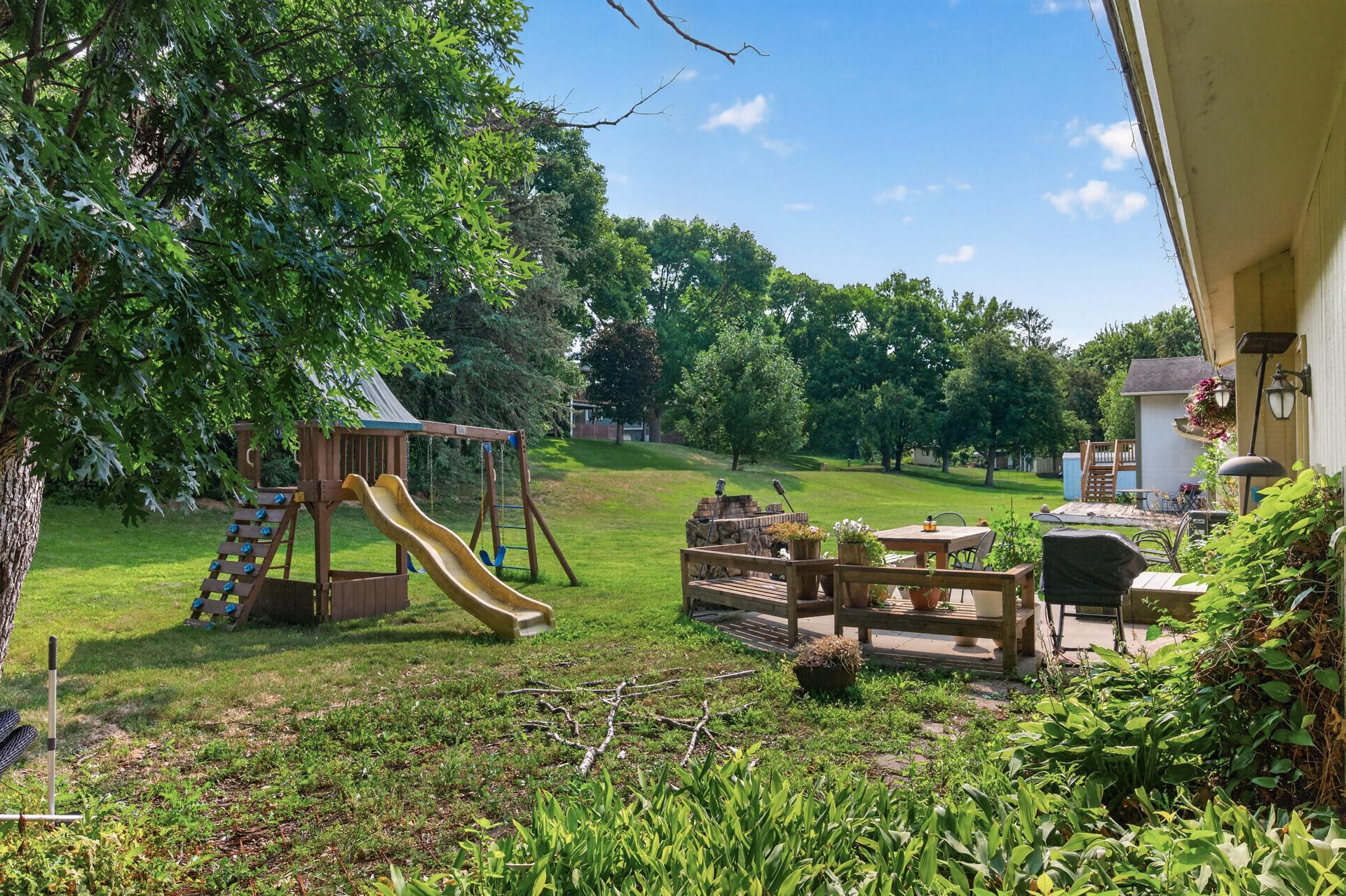 View of Residential at 7460 Berkshire Way, Maple Grove MN 55311, Maple Grove (45 of 50) - Mike Wilen | Minnesota Team Real Estate