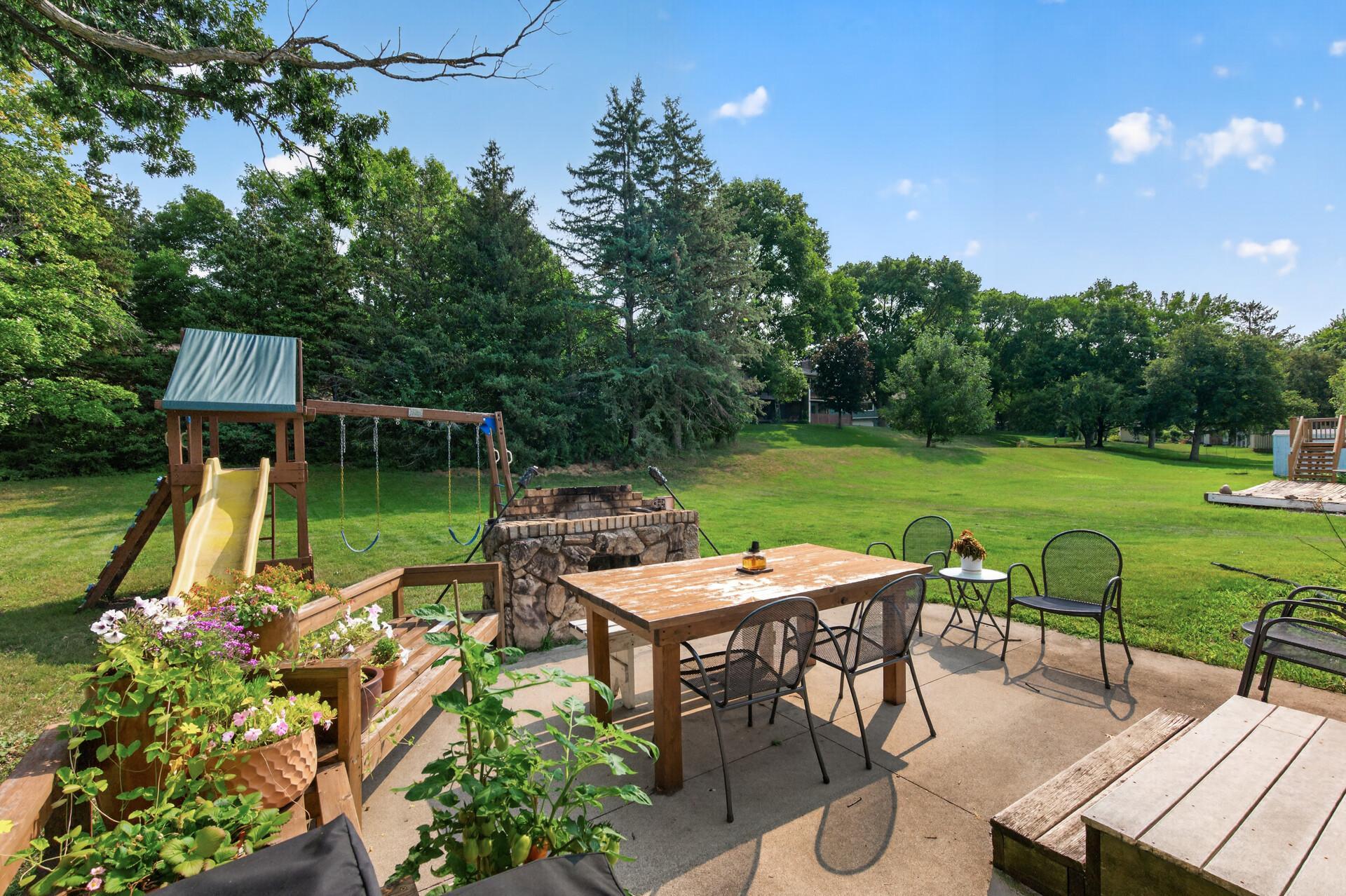 View of Residential at 7460 Berkshire Way, Maple Grove MN 55311, Maple Grove (44 of 50) - Mike Wilen | Minnesota Team Real Estate
