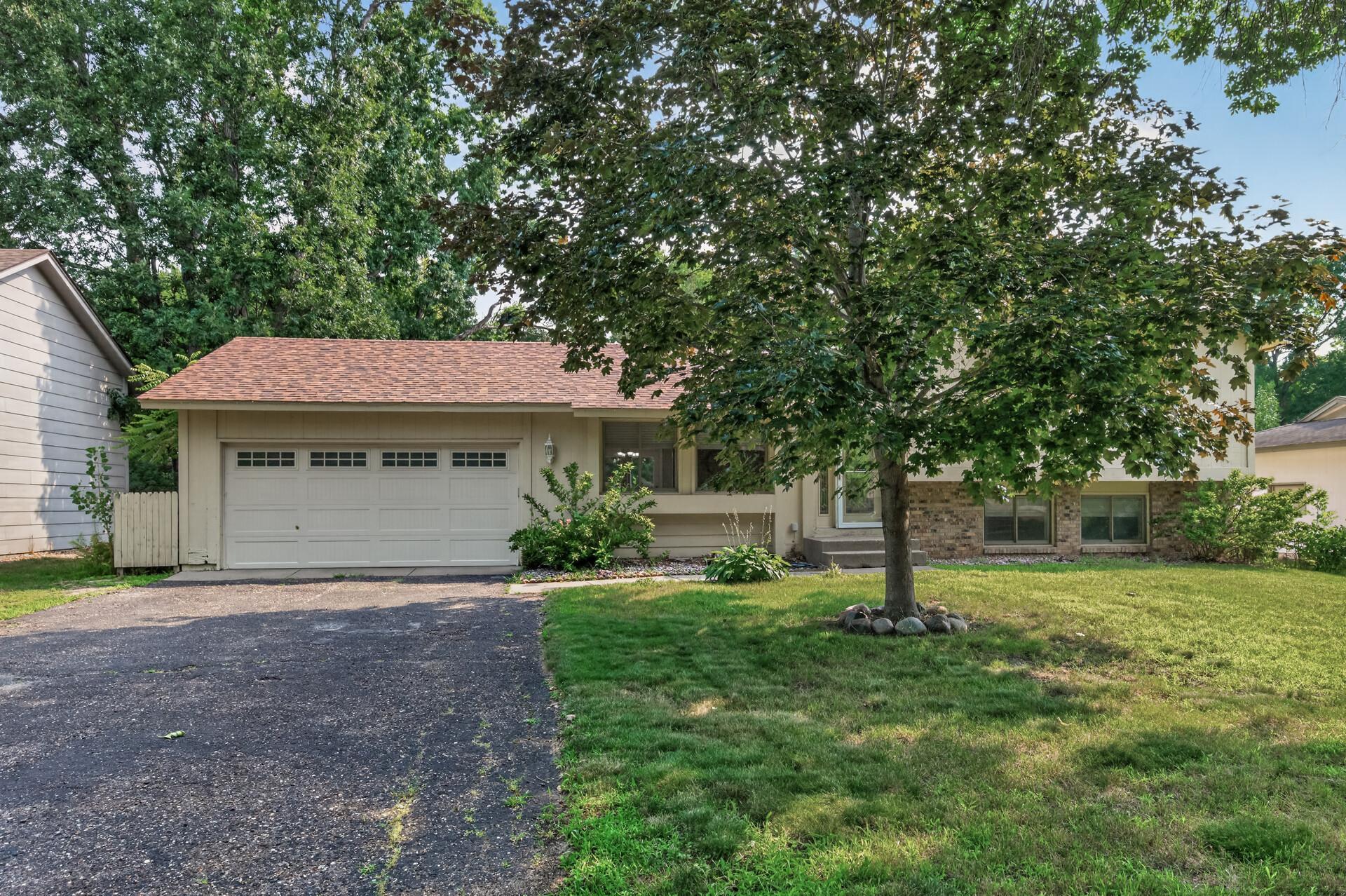 View of Residential at 7460 Berkshire Way, Maple Grove MN 55311, Maple Grove (4 of 50) - Mike Wilen | Minnesota Team Real Estate