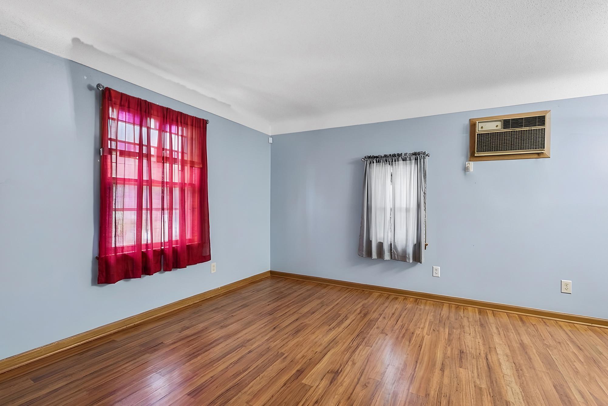 View of Single Family at 1050 Matilda Street, Saint Paul - Mike Wilen | Minnesota Team Real Estate
