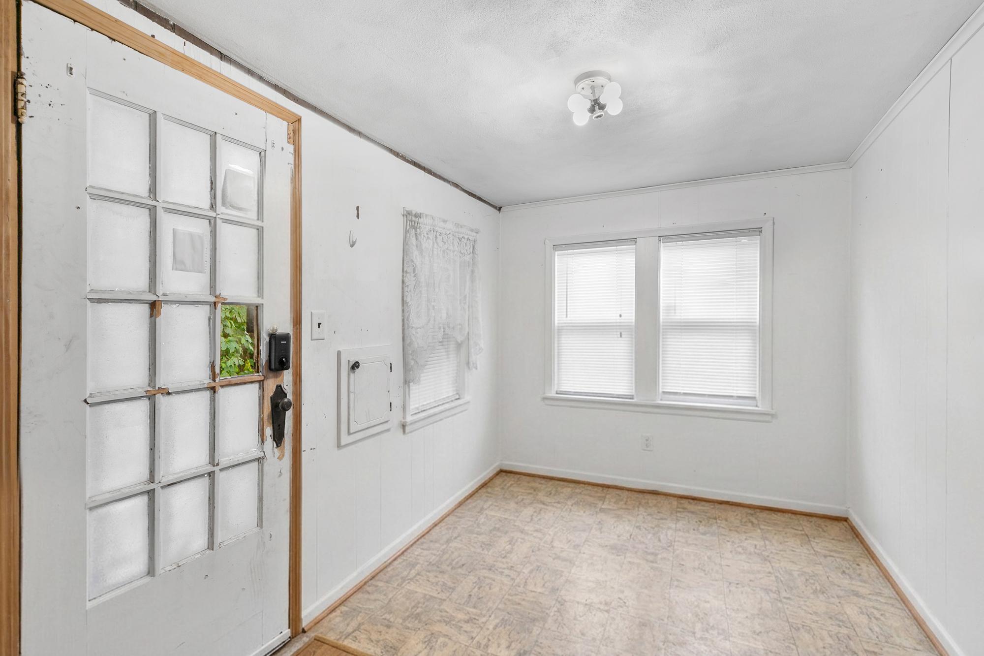 View of Residential at 1050 Matilda Street, Saint Paul MN 55117, Saint Paul (23 of 23) - Mike Wilen | Minnesota Team Real Estate