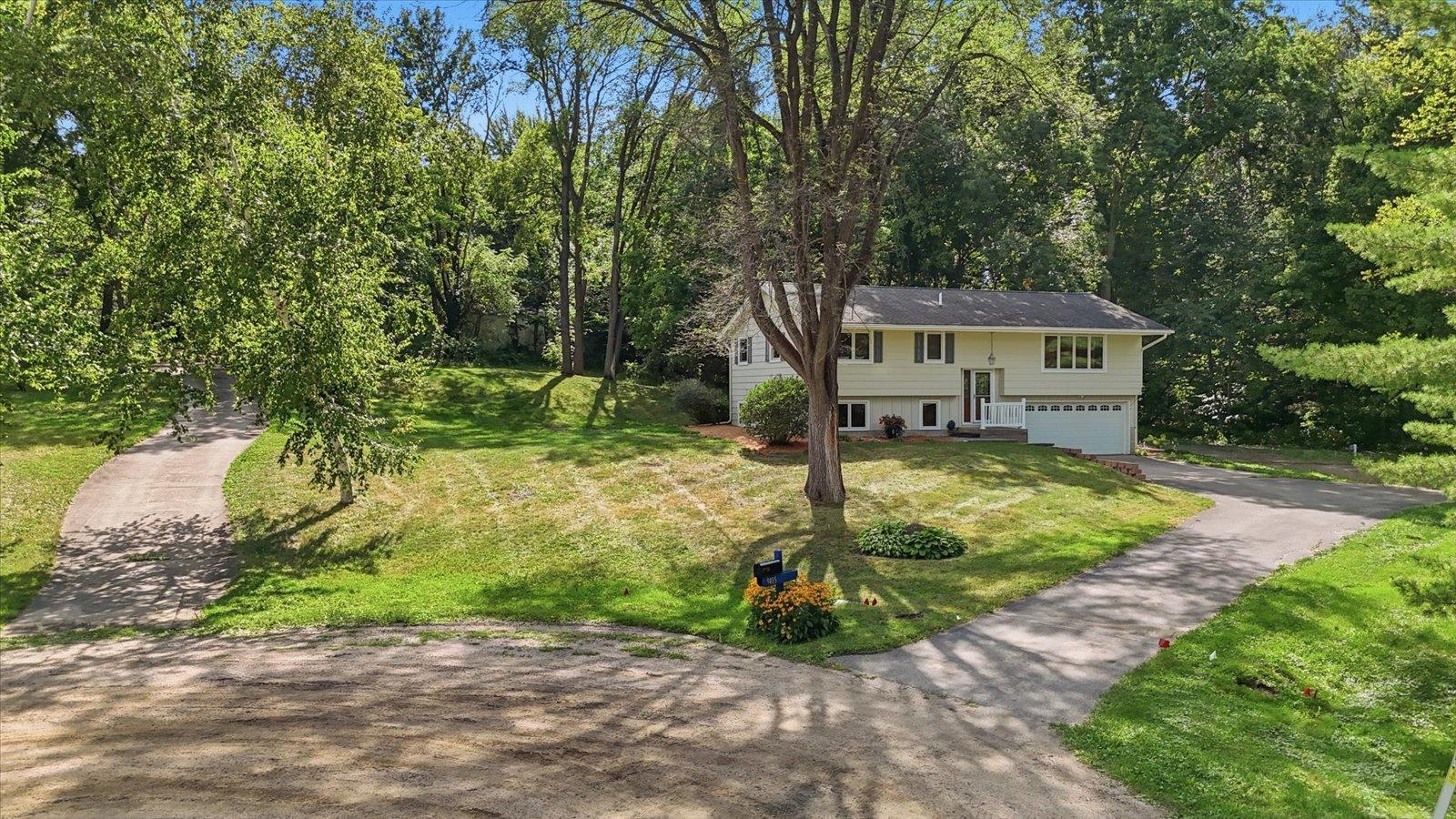 View of Residential at 9405 Fox Valley Drive, Corcoran MN 55340, Corcoran (5 of 58) - Mike Wilen | Minnesota Team Real Estate