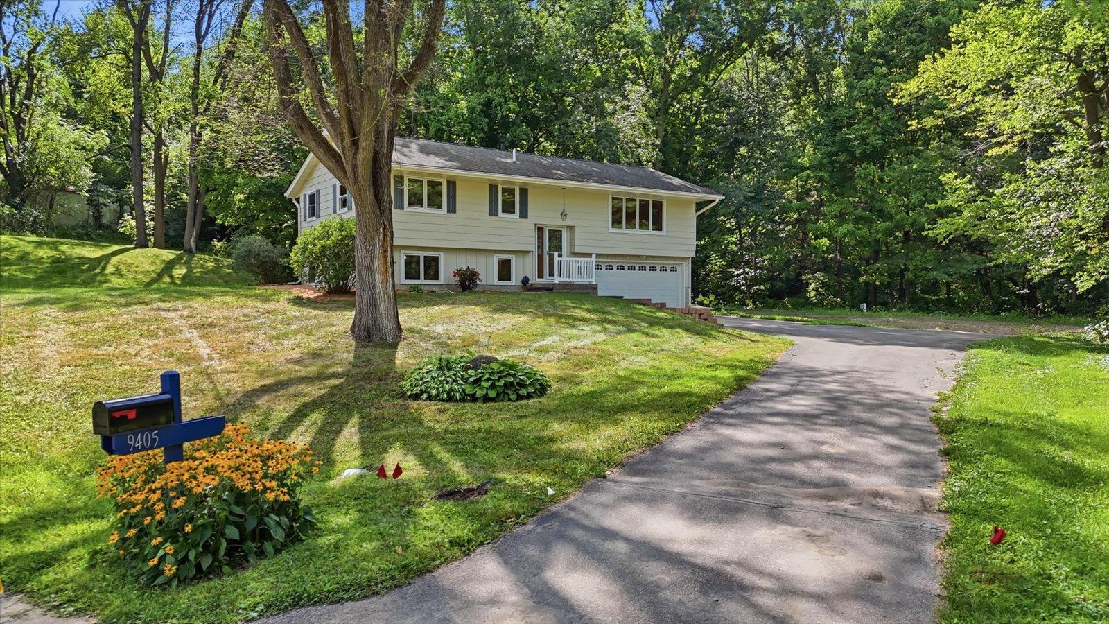View of Residential at 9405 Fox Valley Drive, Corcoran MN 55340, Corcoran (3 of 58) - Mike Wilen | Minnesota Team Real Estate
