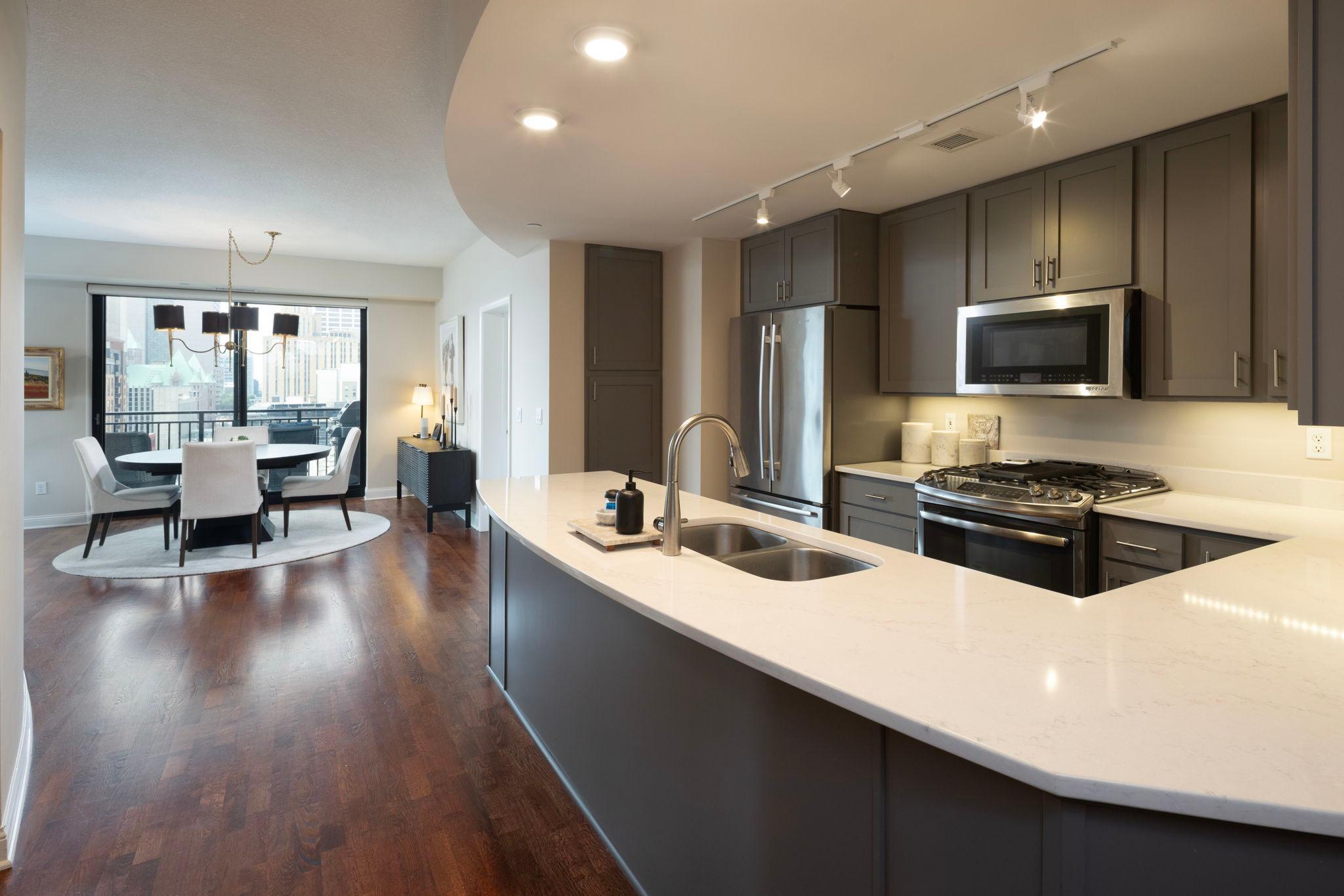 View of Residential at 100 3rd Avenue #907, Minneapolis MN 55401, Minneapolis (13 of 42) - Mike Wilen | Minnesota Team Real Estate