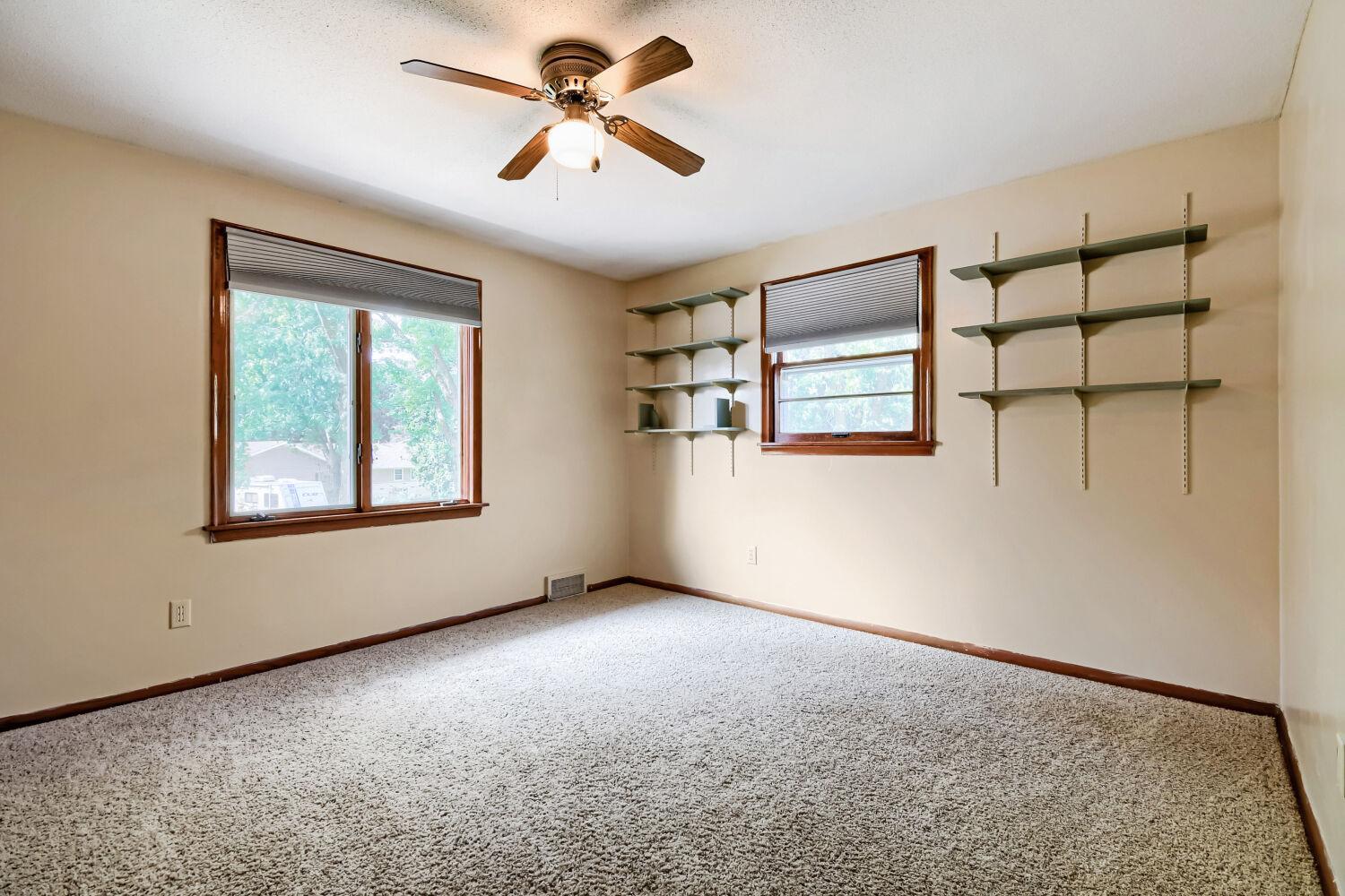 View of Residential at 7932 38 1/2 Avenue, New Hope MN 55427, New Hope (21 of 29) - Mike Wilen | Minnesota Team Real Estate