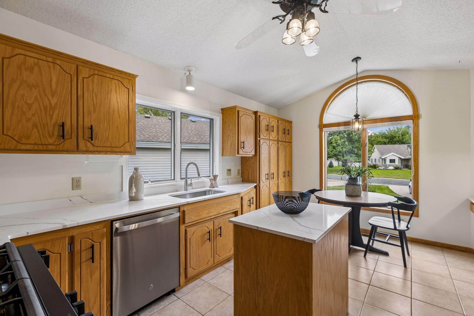 View of Residential at 5734 Heather Ridge Drive, Shoreview MN 55126, Shoreview (18 of 62) - Mike Wilen | Minnesota Team Real Estate