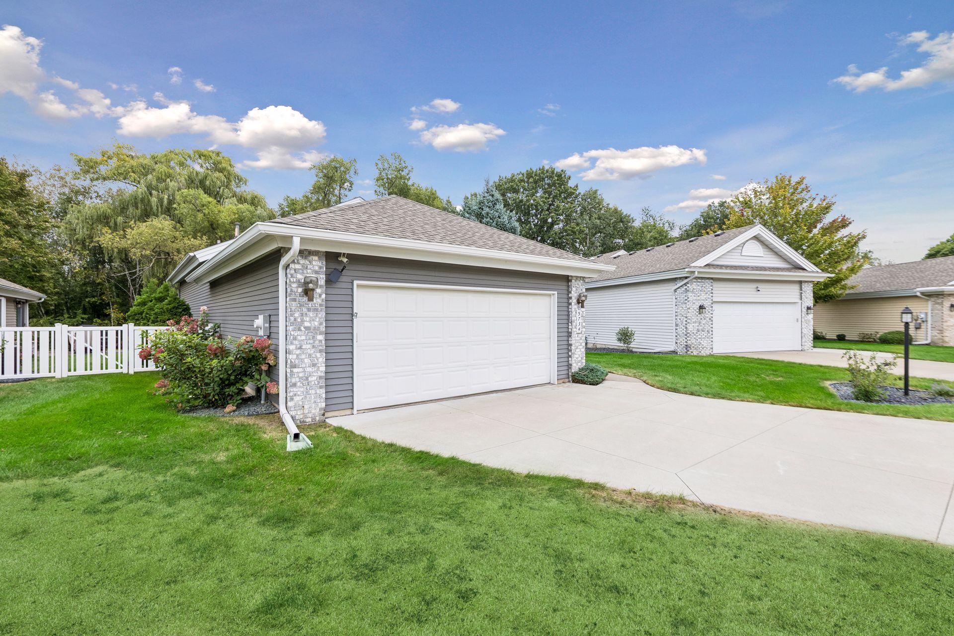 View of Residential at 5734 Heather Ridge Drive, Shoreview MN 55126, Shoreview (10 of 62) - Mike Wilen | Minnesota Team Real Estate