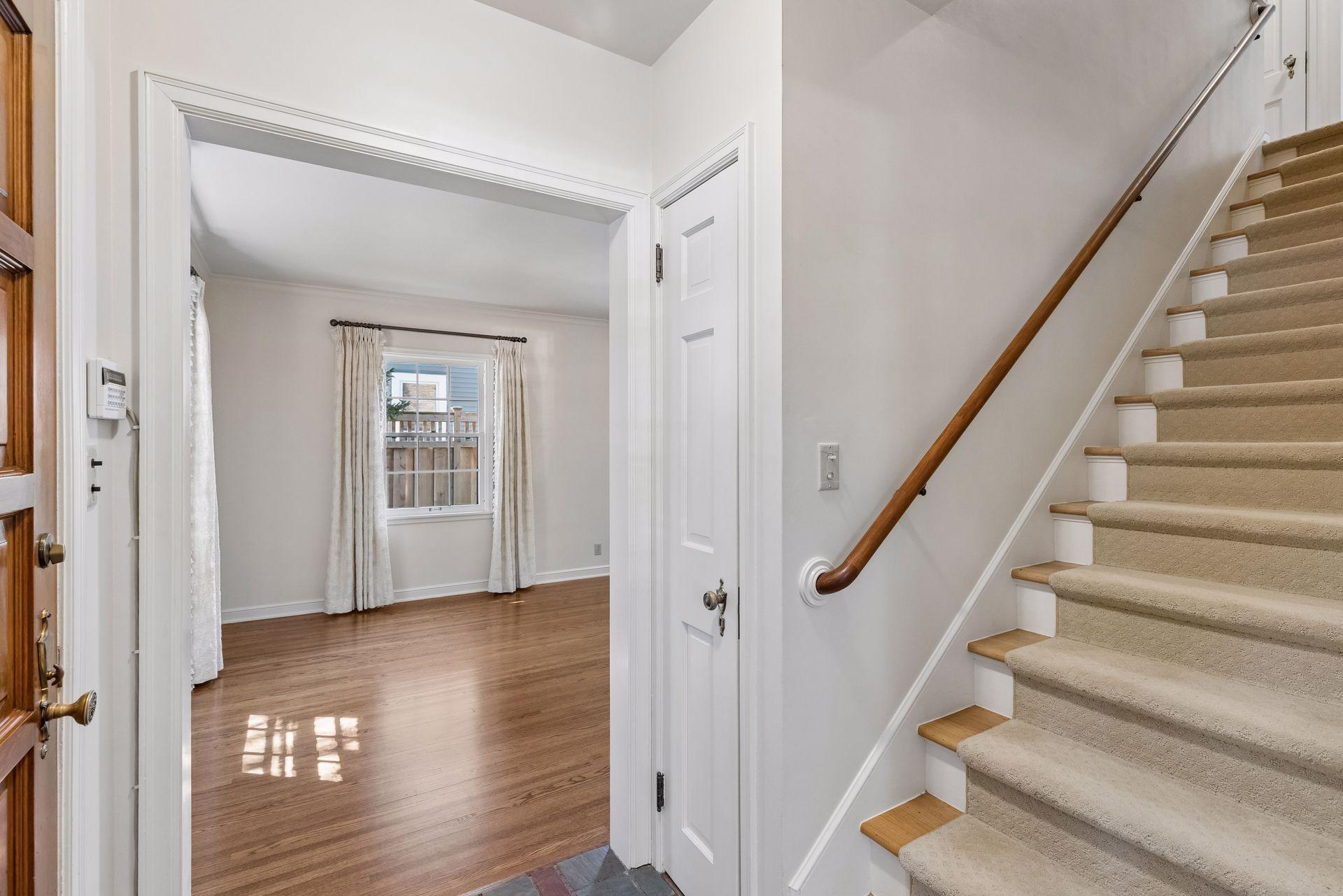 View of Residential at 671 Josephine Place, Saint Paul MN 55116, Saint Paul (6 of 41) - Mike Wilen | Minnesota Team Real Estate