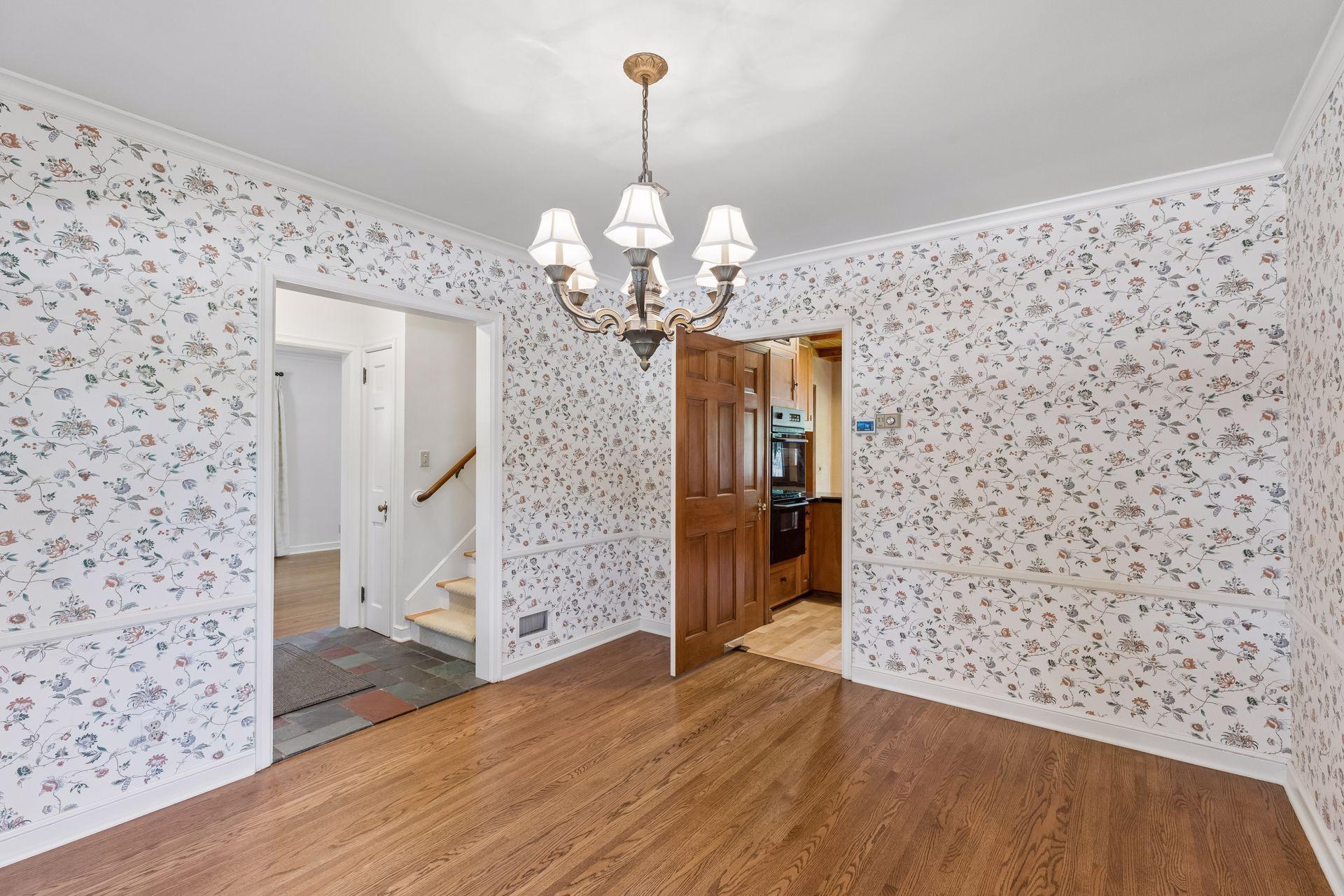 View of Residential at 671 Josephine Place, Saint Paul MN 55116, Saint Paul (15 of 41) - Mike Wilen | Minnesota Team Real Estate