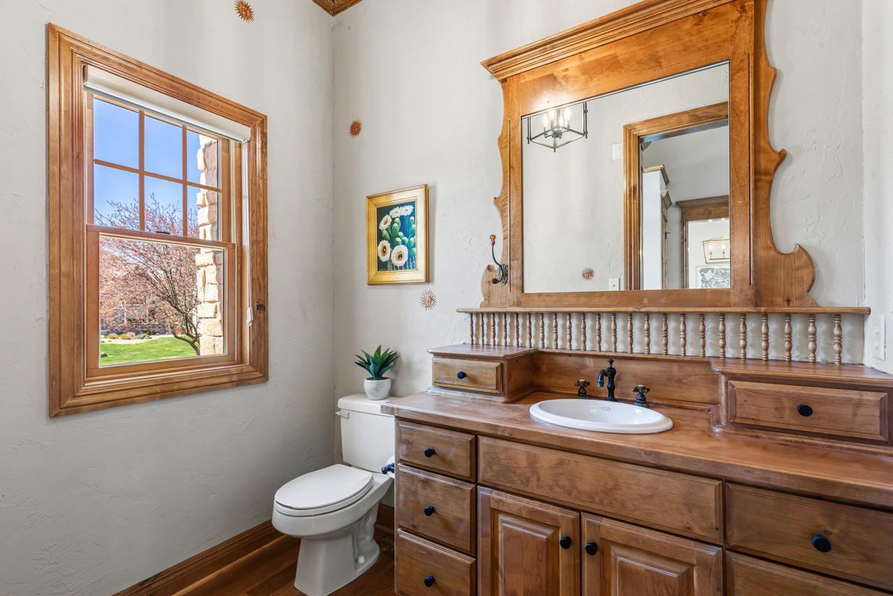 View of Residential at 19043 Vogel Farm Trail, Eden Prairie MN 55347, Eden Prairie (27 of 90) - Mike Wilen | Minnesota Team Real Estate