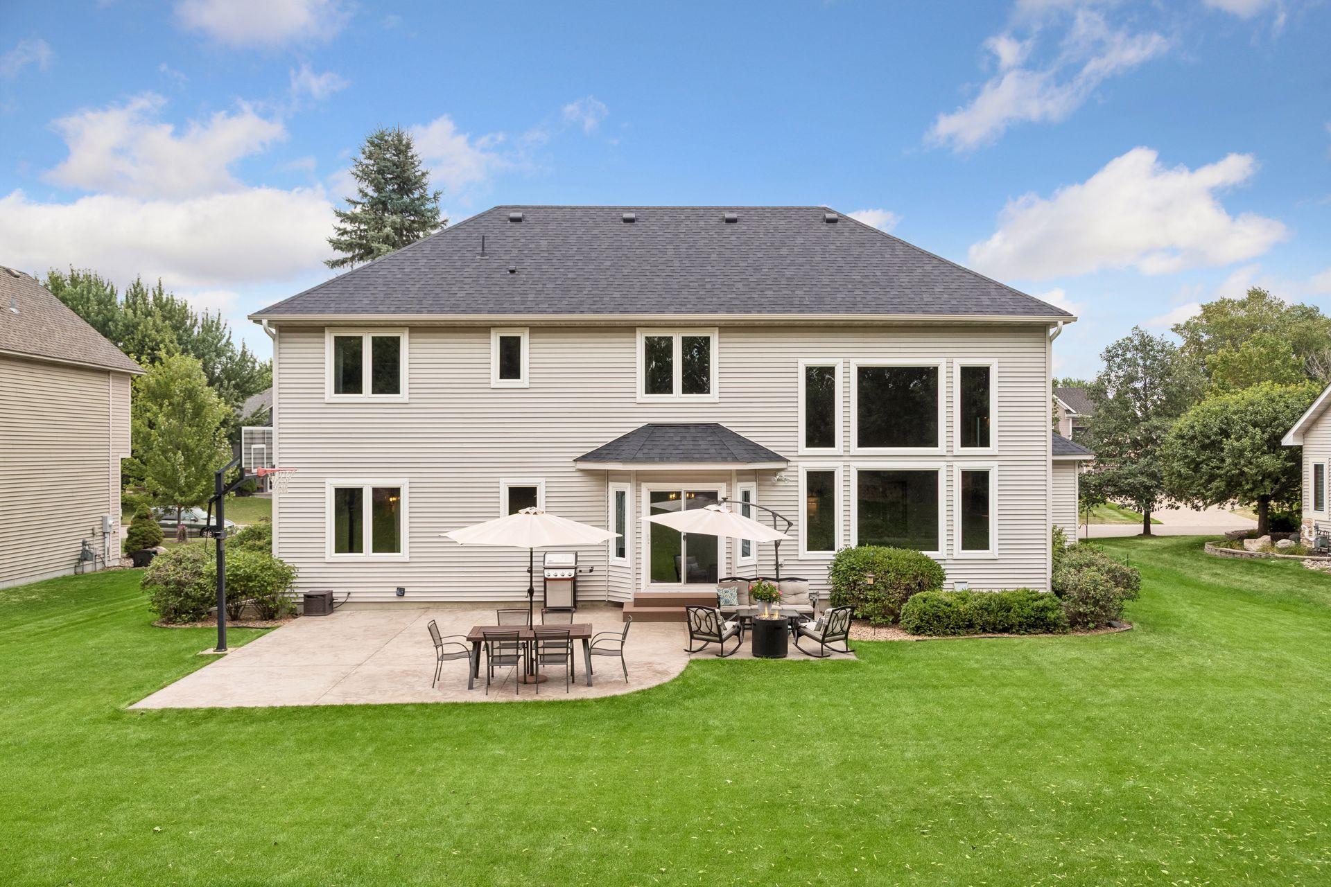 View of Residential at 8053 Enclave Bay, Woodbury MN 55125, Woodbury (69 of 91) - Mike Wilen | Minnesota Team Real Estate