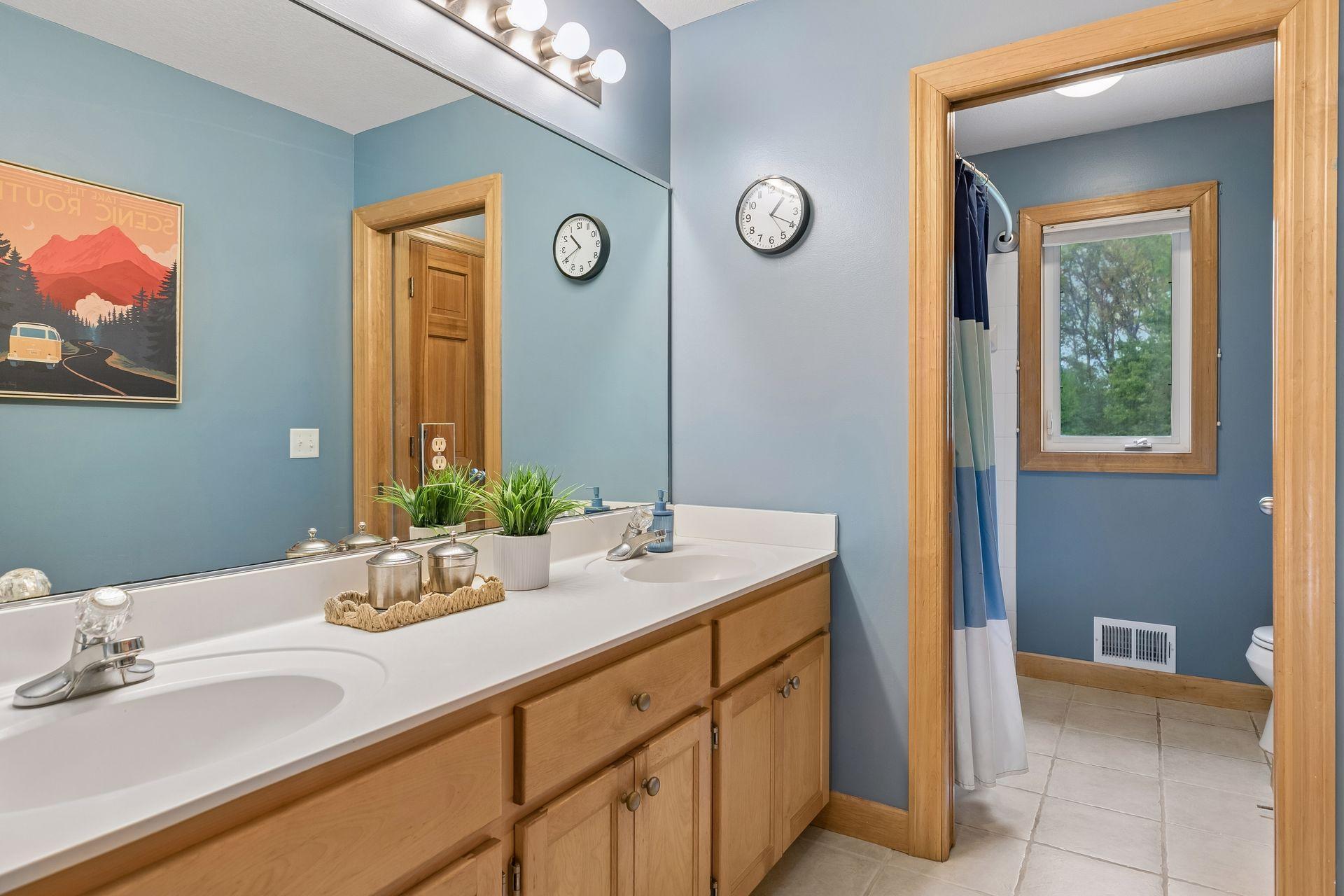 View of Residential at 8053 Enclave Bay, Woodbury MN 55125, Woodbury (54 of 91) - Mike Wilen | Minnesota Team Real Estate