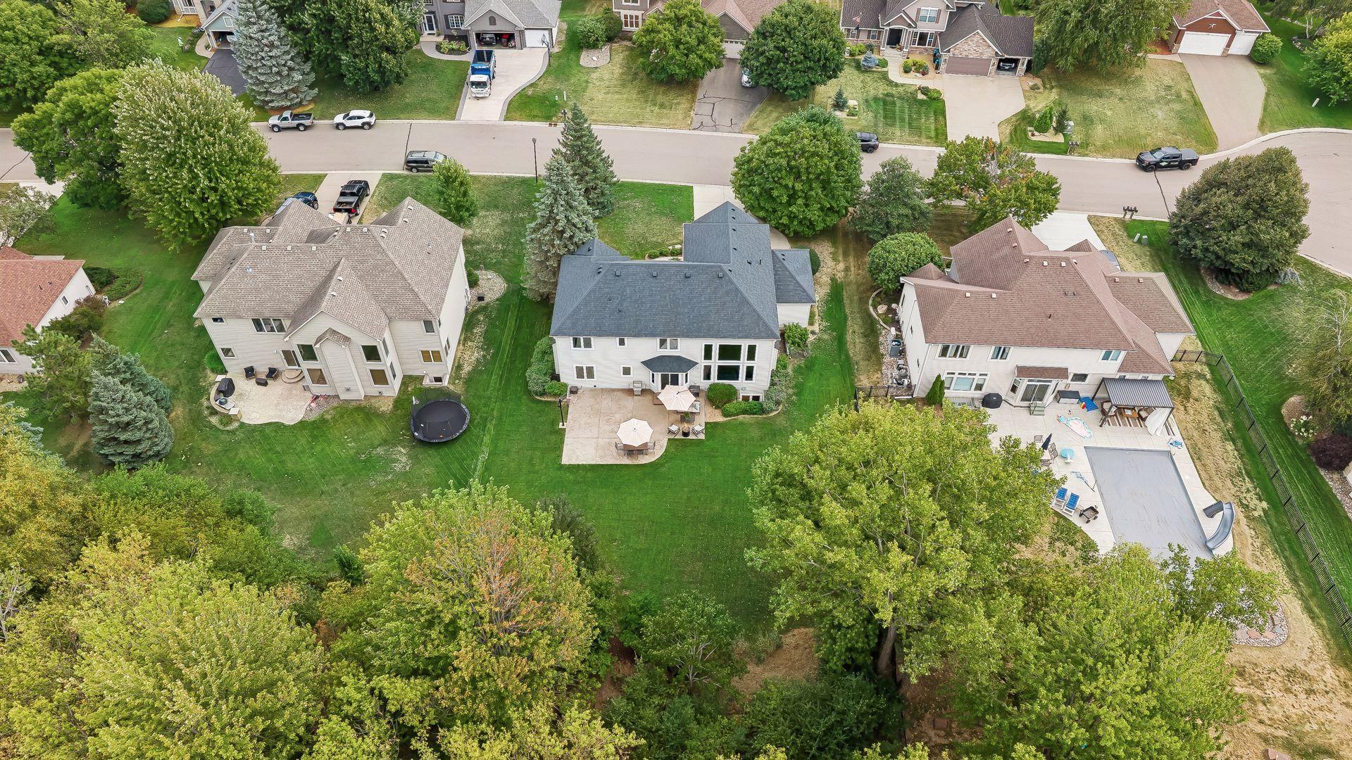 View of Residential at 8053 Enclave Bay, Woodbury MN 55125, Woodbury (74 of 91) - Mike Wilen | Minnesota Team Real Estate