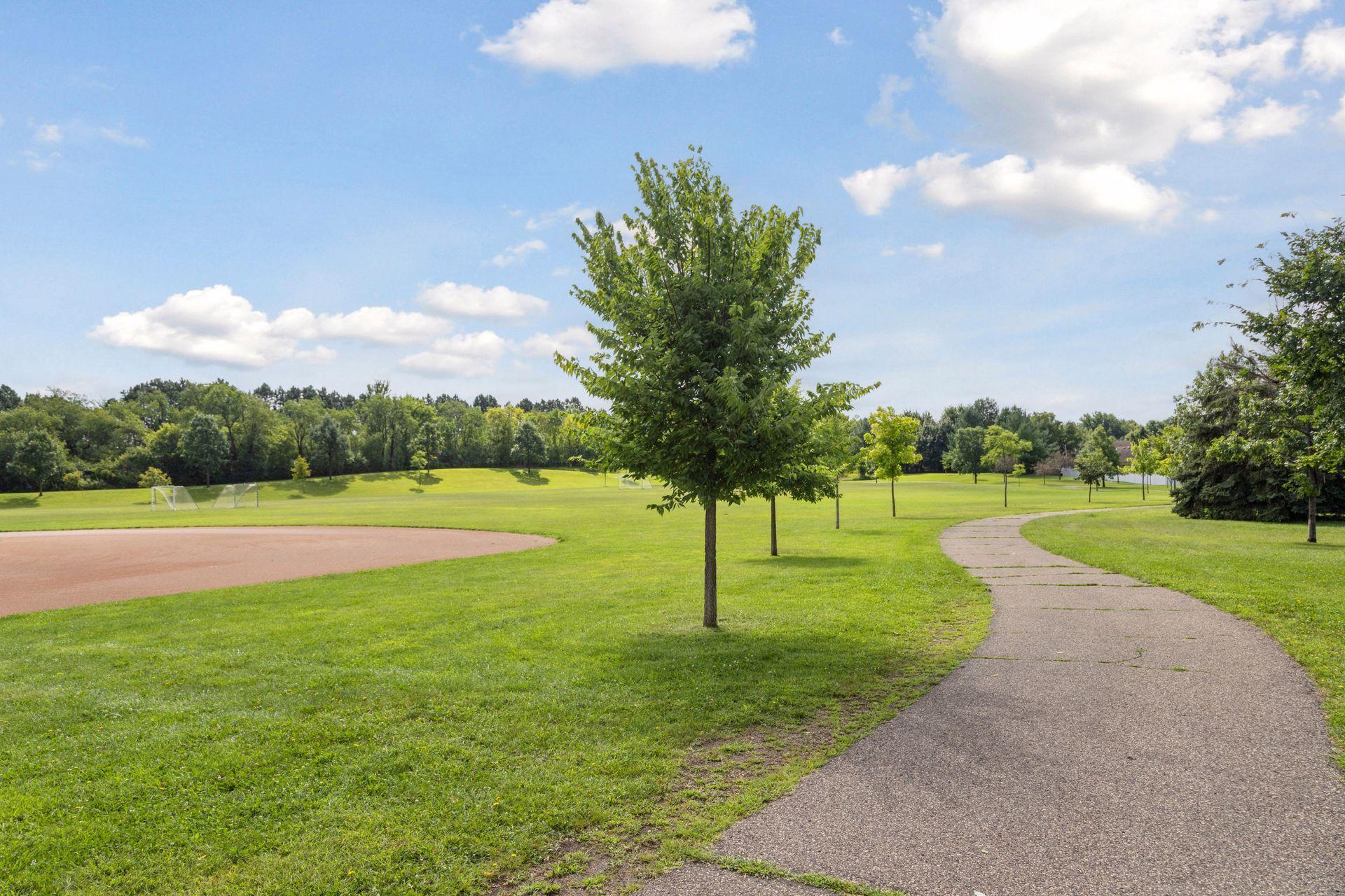 View of Residential at 8053 Enclave Bay, Woodbury MN 55125, Woodbury (90 of 91) - Mike Wilen | Minnesota Team Real Estate