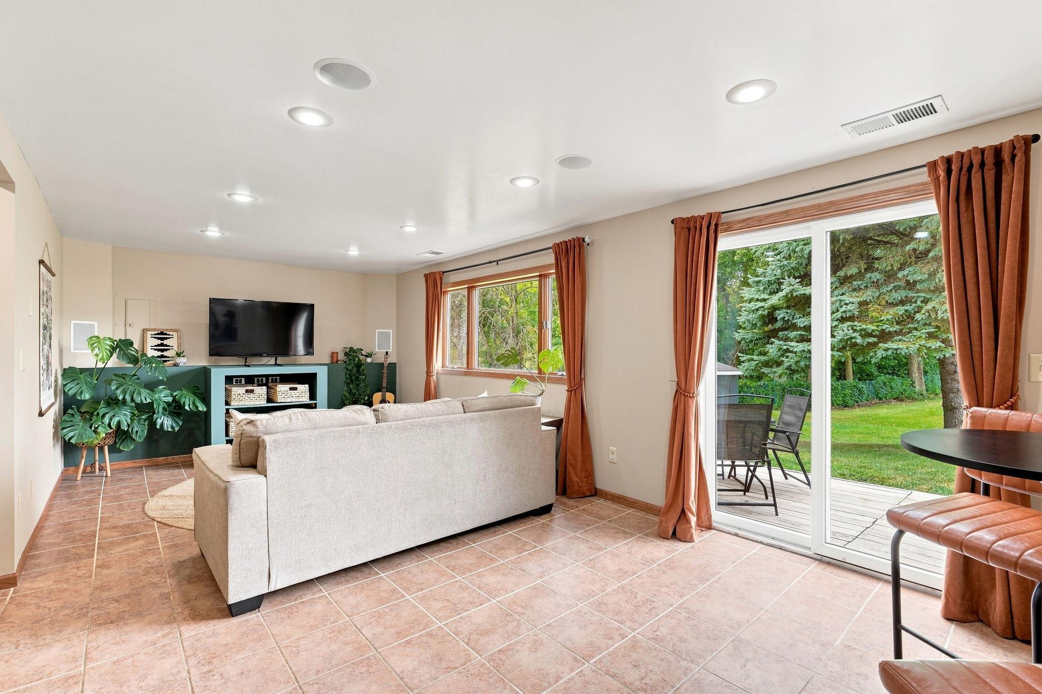 View of Residential at 170 Meadow Drive, Loretto MN 55357, Loretto (21 of 46) - Mike Wilen | Minnesota Team Real Estate