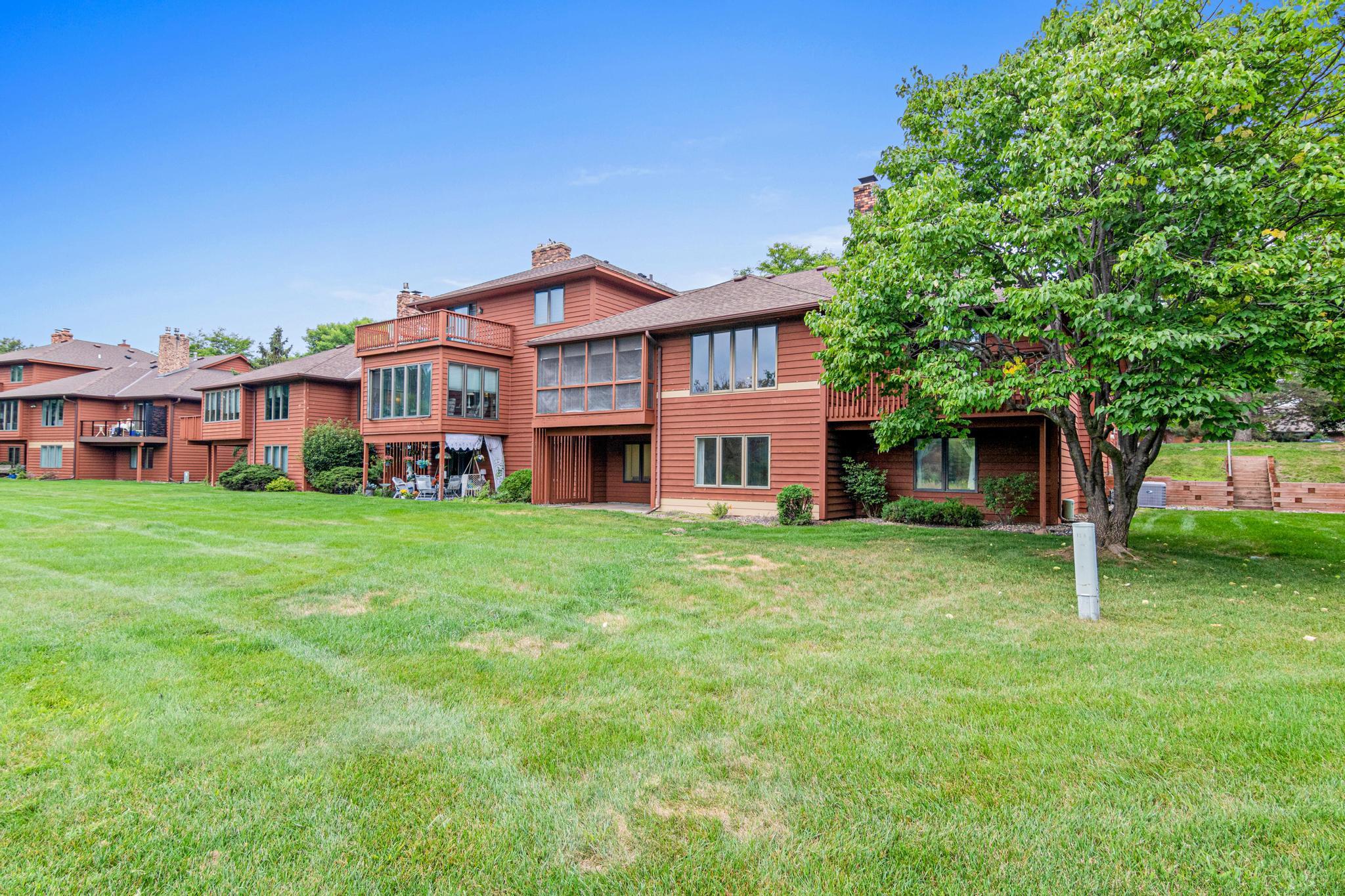 View of Residential at 18 Anemone Circle, North Oaks MN 55127, North Oaks (39 of 42) - Mike Wilen | Minnesota Team Real Estate