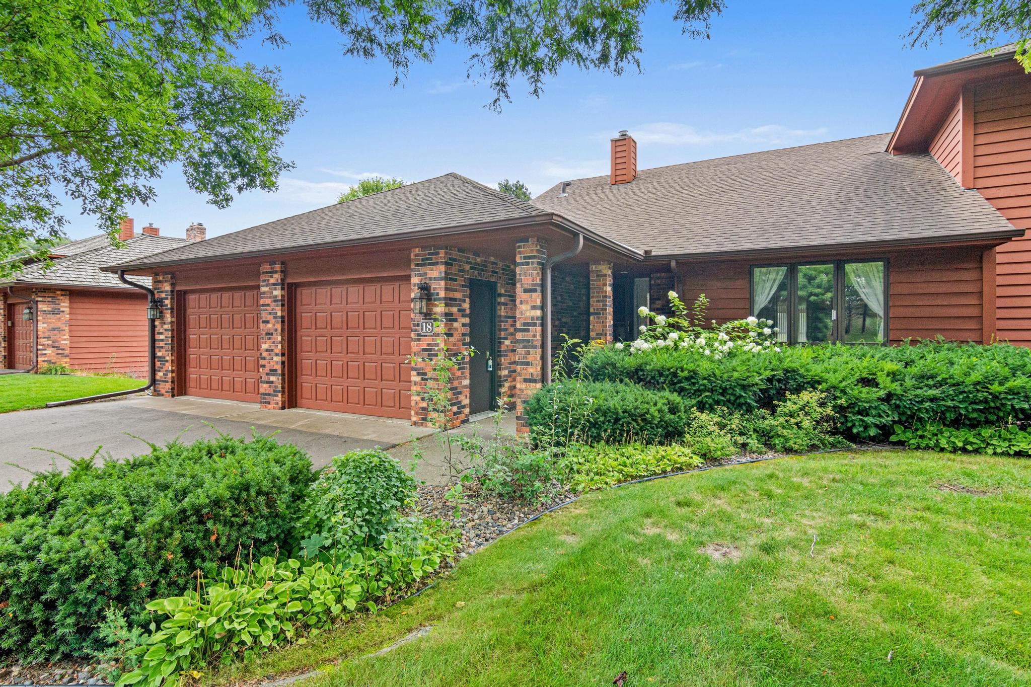 View of Residential at 18 Anemone Circle, North Oaks MN 55127, North Oaks (37 of 42) - Mike Wilen | Minnesota Team Real Estate