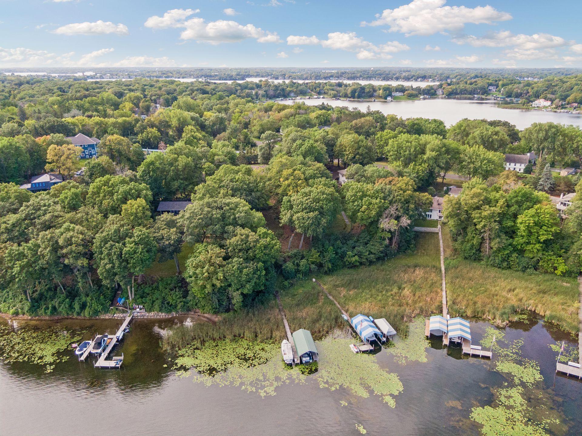 View of Residential at 4080 Dahl Road, Orono MN 55364, Orono (61 of 75) - Mike Wilen | Minnesota Team Real Estate
