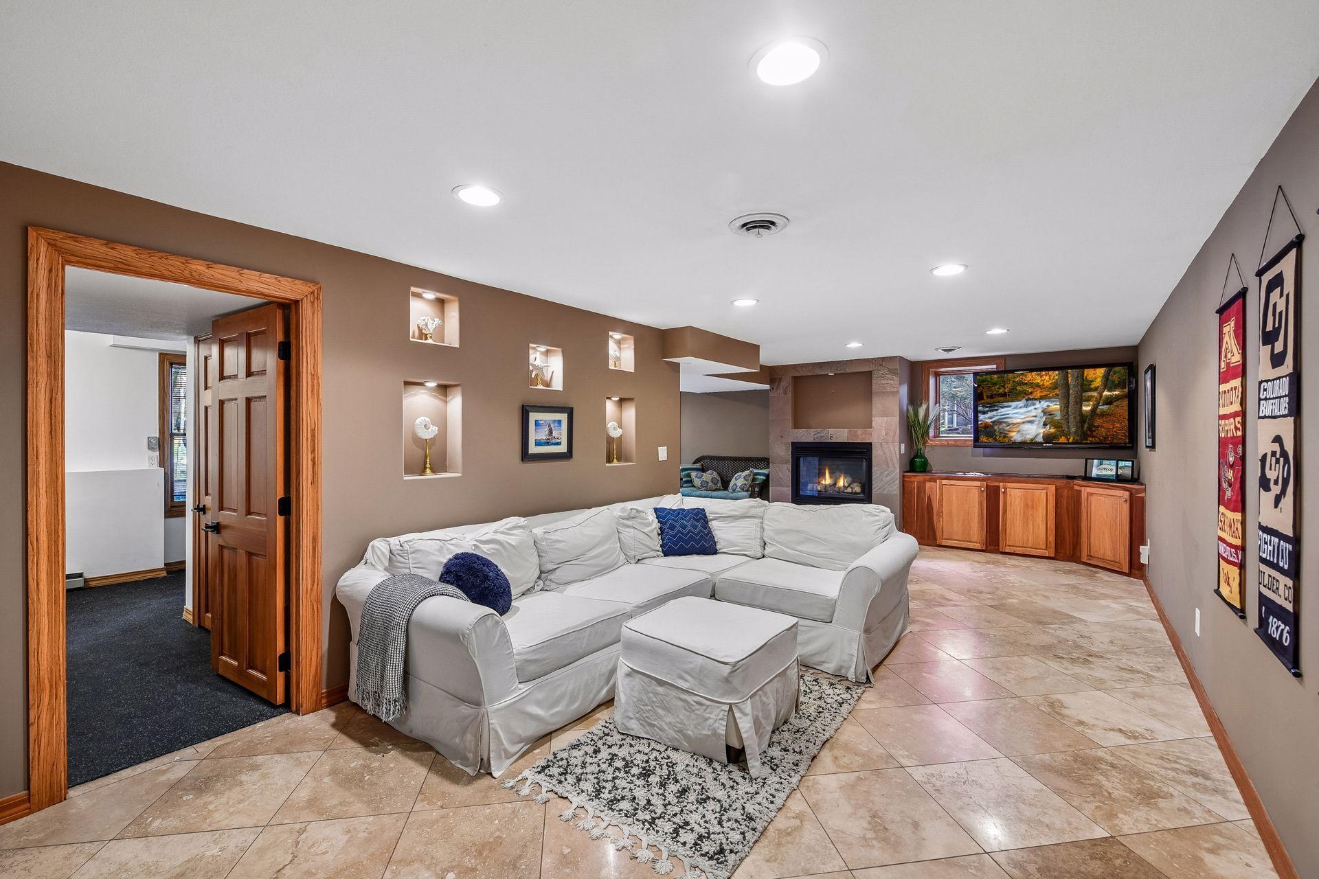 View of Residential at 4080 Dahl Road, Orono MN 55364, Orono (44 of 75) - Mike Wilen | Minnesota Team Real Estate