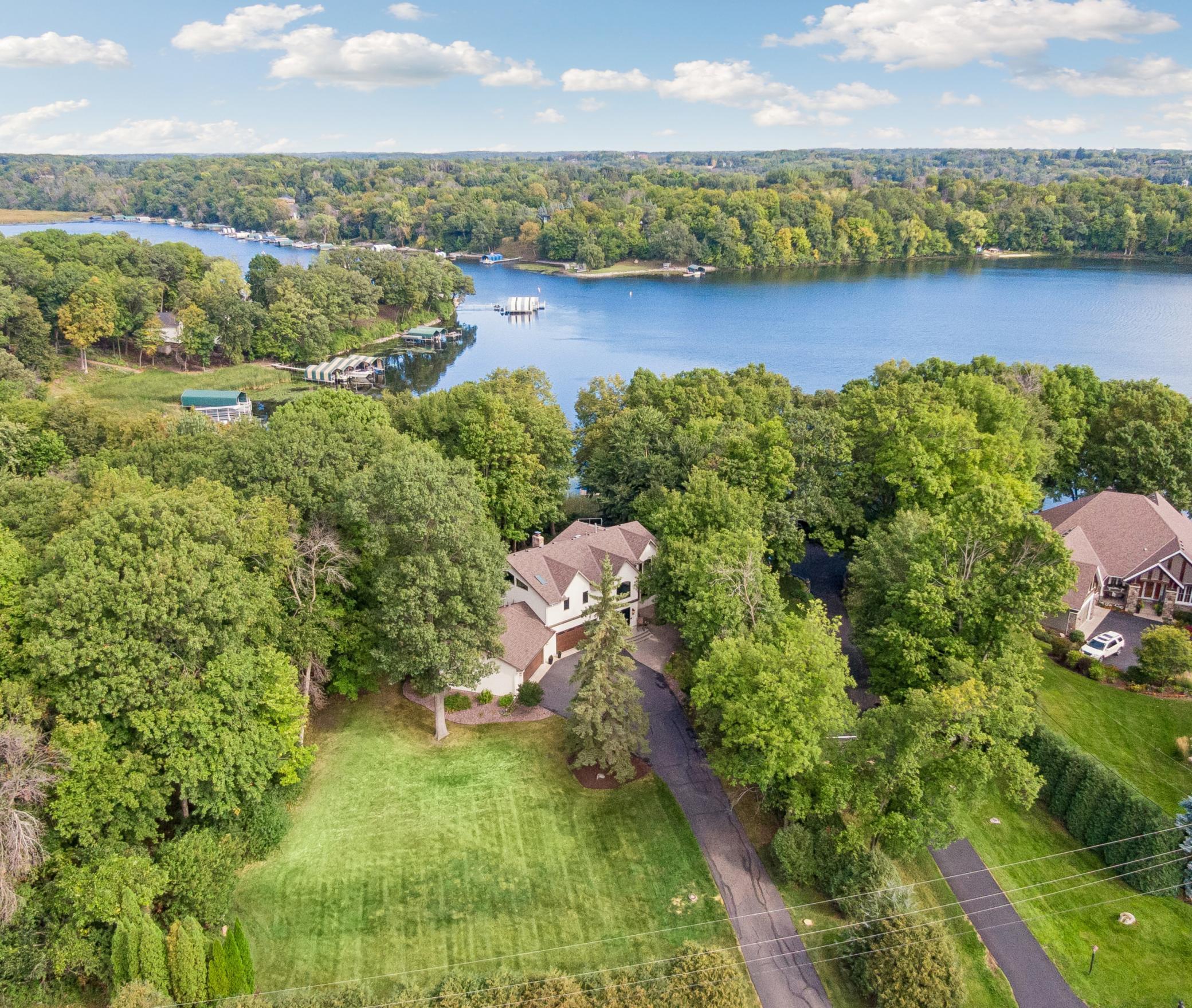 View of Single Family at 4080 Dahl Road, Orono - Mike Wilen | Minnesota Team Real Estate