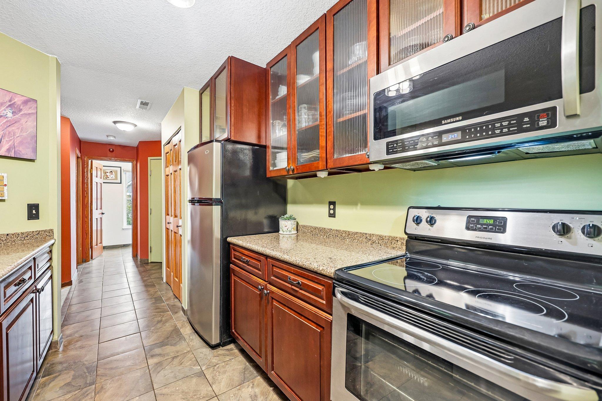 View of Residential at 6030 Chasewood Parkway #201, Minnetonka MN 55343, Minnetonka (4 of 47) - Mike Wilen | Minnesota Team Real Estate