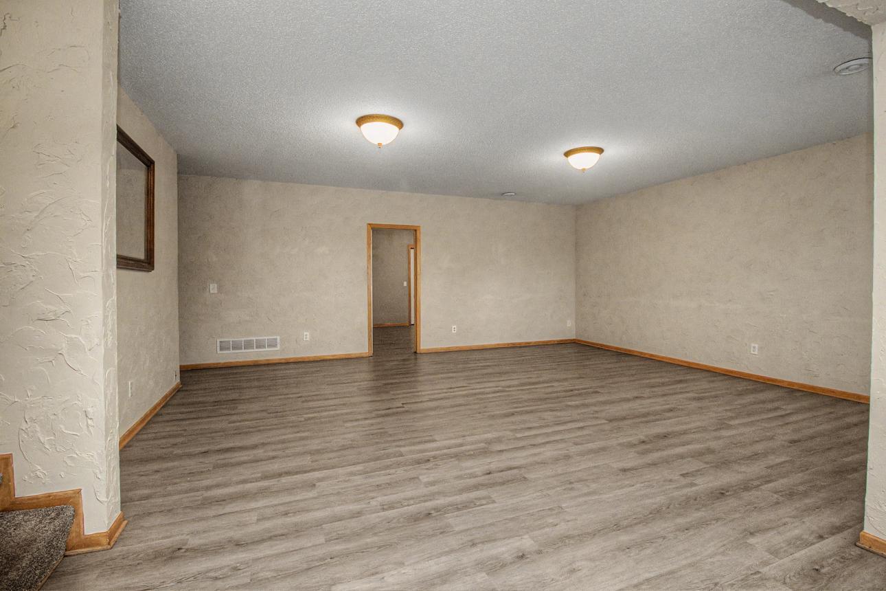 View of Residential at 6653 99th Street, Cottage Grove MN 55016, Cottage Grove (29 of 37) - Mike Wilen | Minnesota Team Real Estate