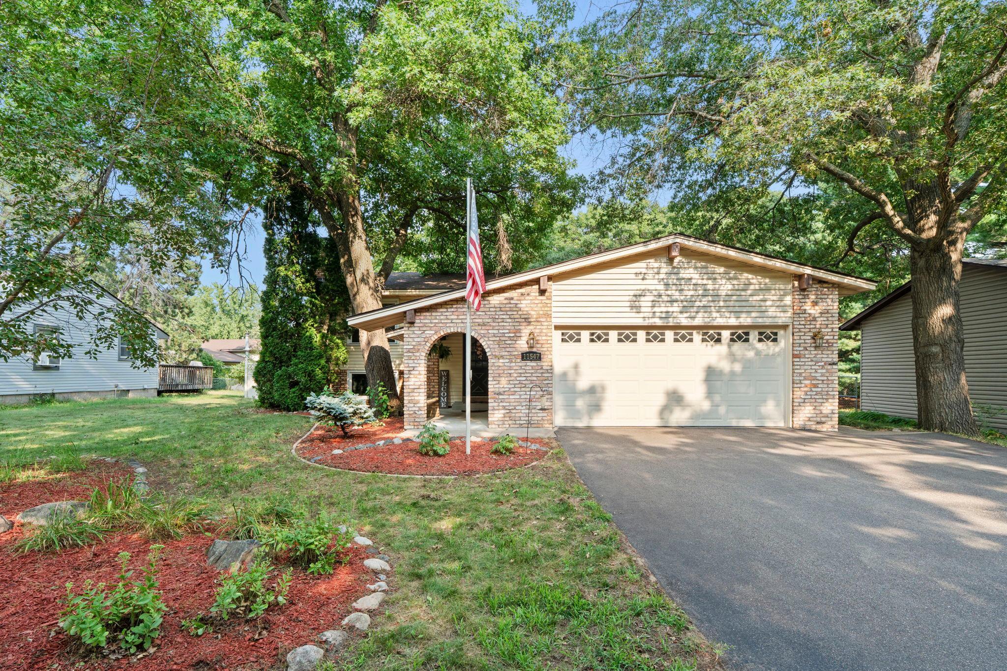 View of Residential at 11547 Flintwood Street, Coon Rapids MN 55448, Coon Rapids (49 of 65) - Mike Wilen | Minnesota Team Real Estate