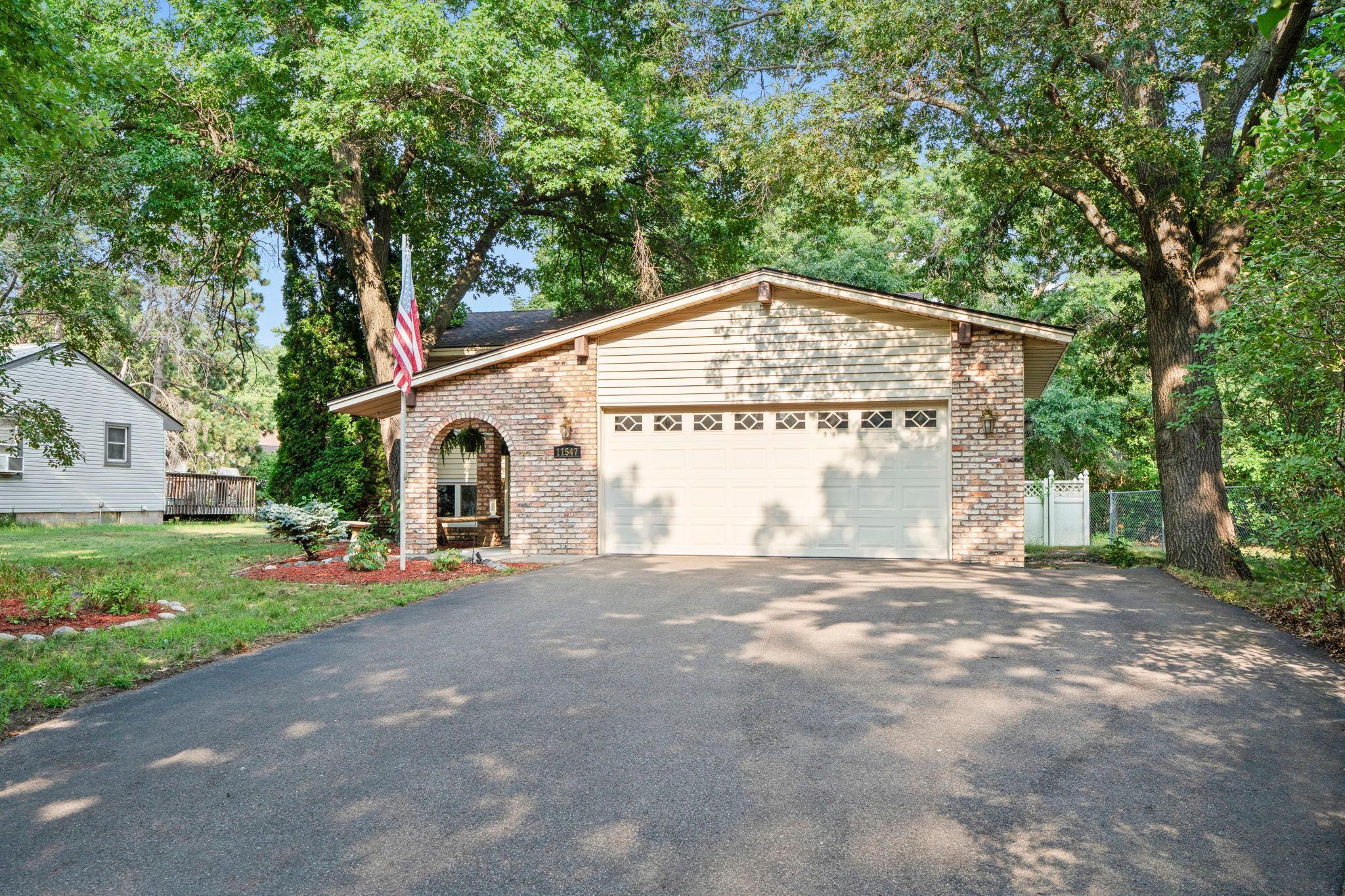 View of Residential at 11547 Flintwood Street, Coon Rapids MN 55448, Coon Rapids (6 of 65) - Mike Wilen | Minnesota Team Real Estate