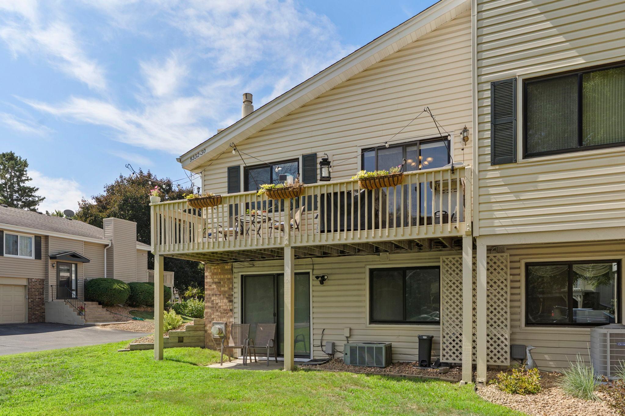 View of Residential at 5332 Beachside Drive, Minnetonka MN 55343, Minnetonka (30 of 46) - Mike Wilen | Minnesota Team Real Estate