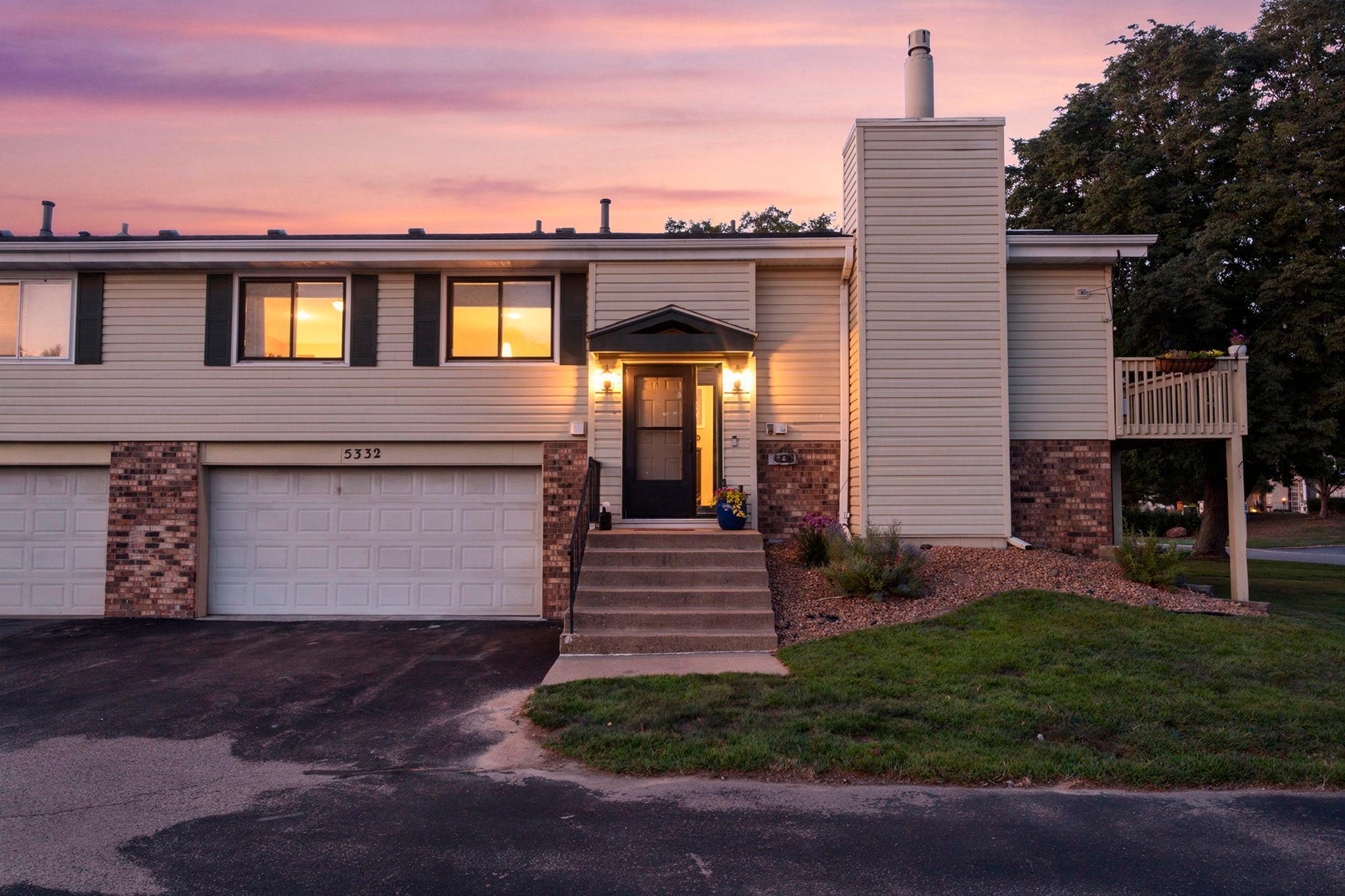 View of Residential at 5332 Beachside Drive, Minnetonka MN 55343, Minnetonka (32 of 46) - Mike Wilen | Minnesota Team Real Estate
