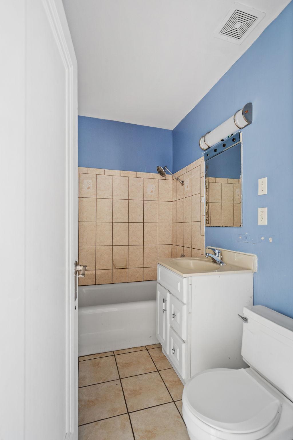 View of Residential Income at 3505 18th Avenue, Minneapolis MN 55407, Minneapolis (42 of 46) - Mike Wilen | Minnesota Team Real Estate