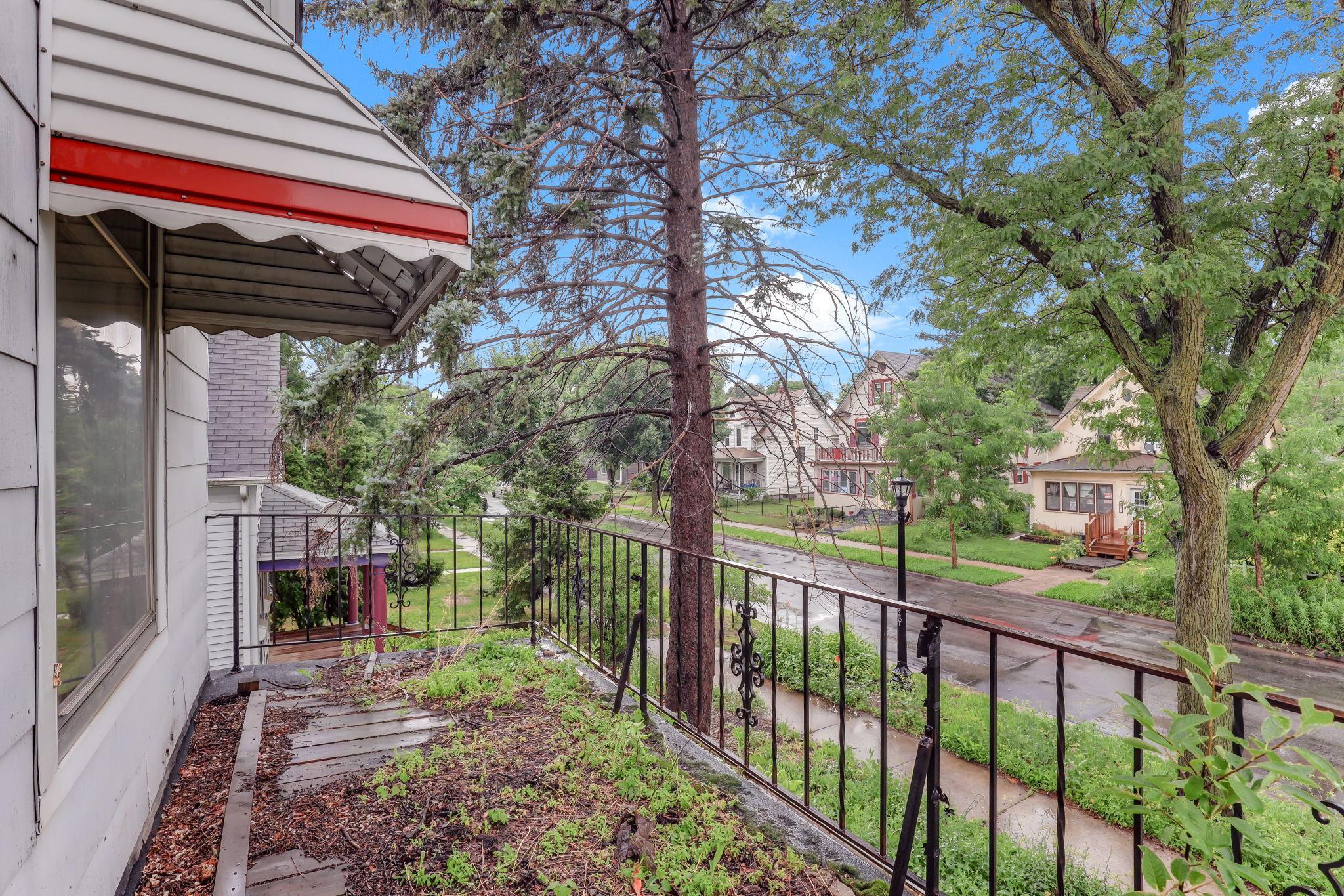View of Residential Income at 1611 Madison Street, Minneapolis MN 55413, Minneapolis (15 of 21) - Mike Wilen | Minnesota Team Real Estate