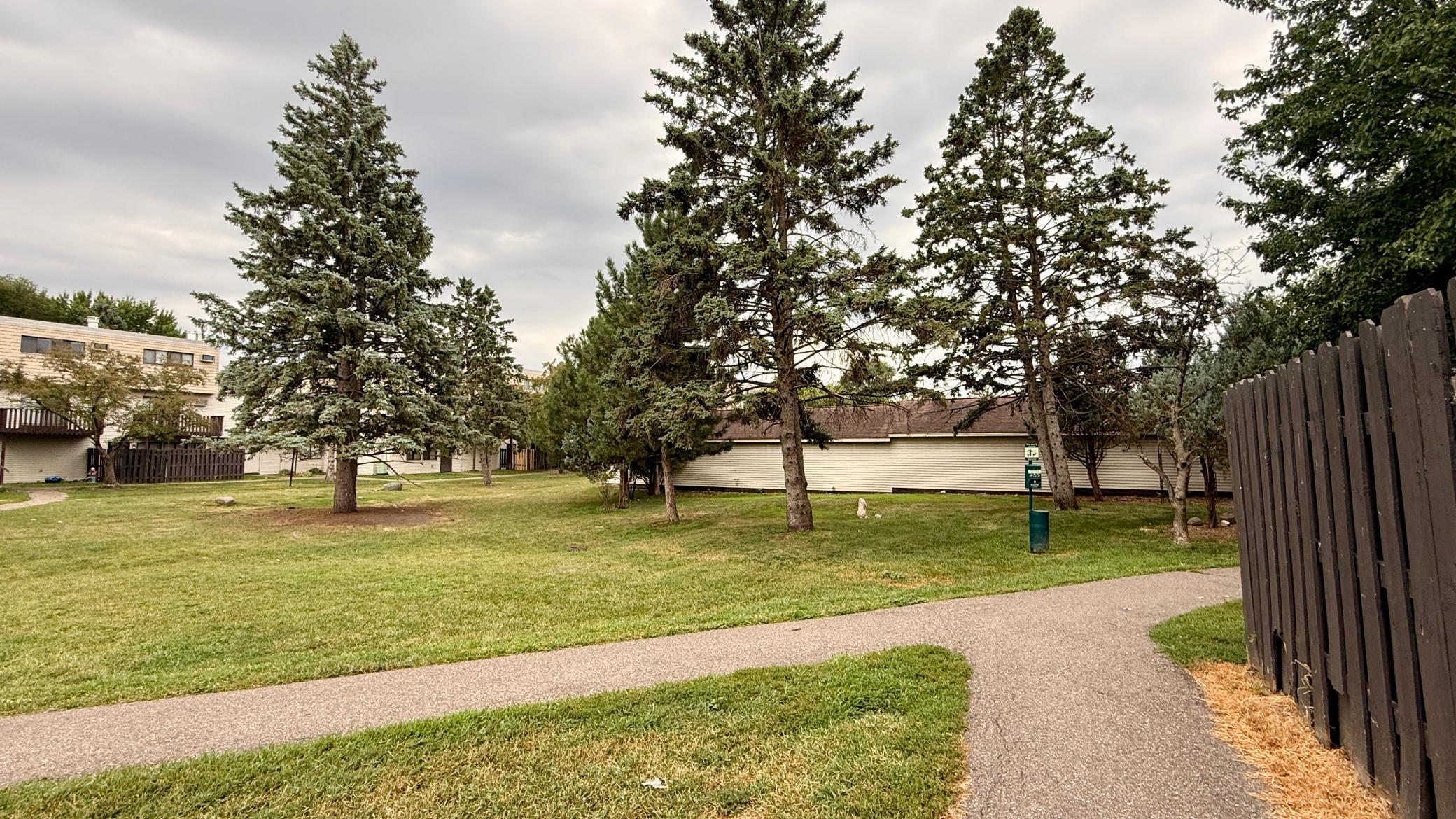 View of Residential at 7216 72nd Lane, Minneapolis MN 55428, Minneapolis (22 of 23) - Mike Wilen | Minnesota Team Real Estate