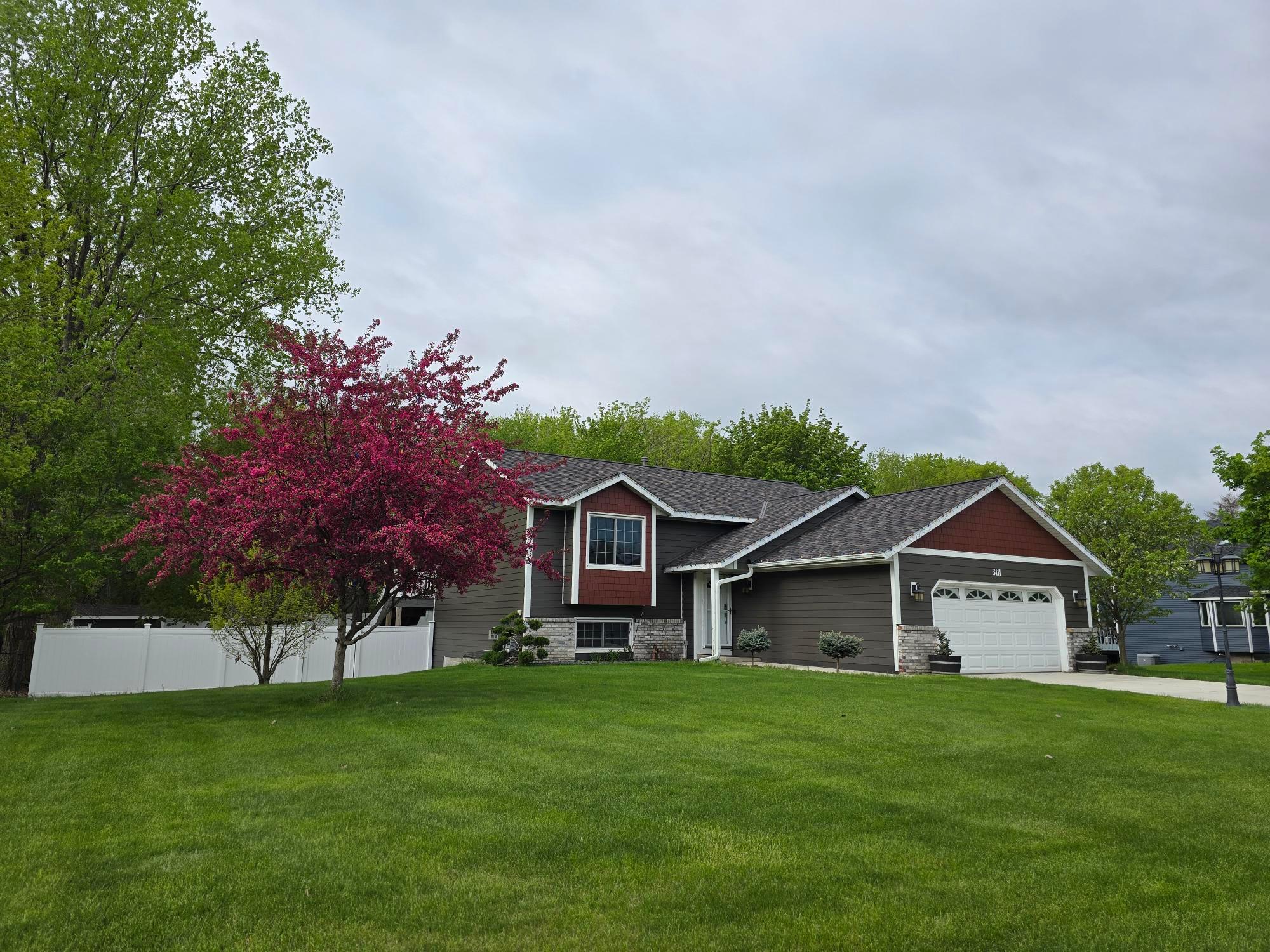 View of Residential at 3111 Joyce Court, Eagan MN 55121, Eagan (25 of 27) - Mike Wilen | Minnesota Team Real Estate