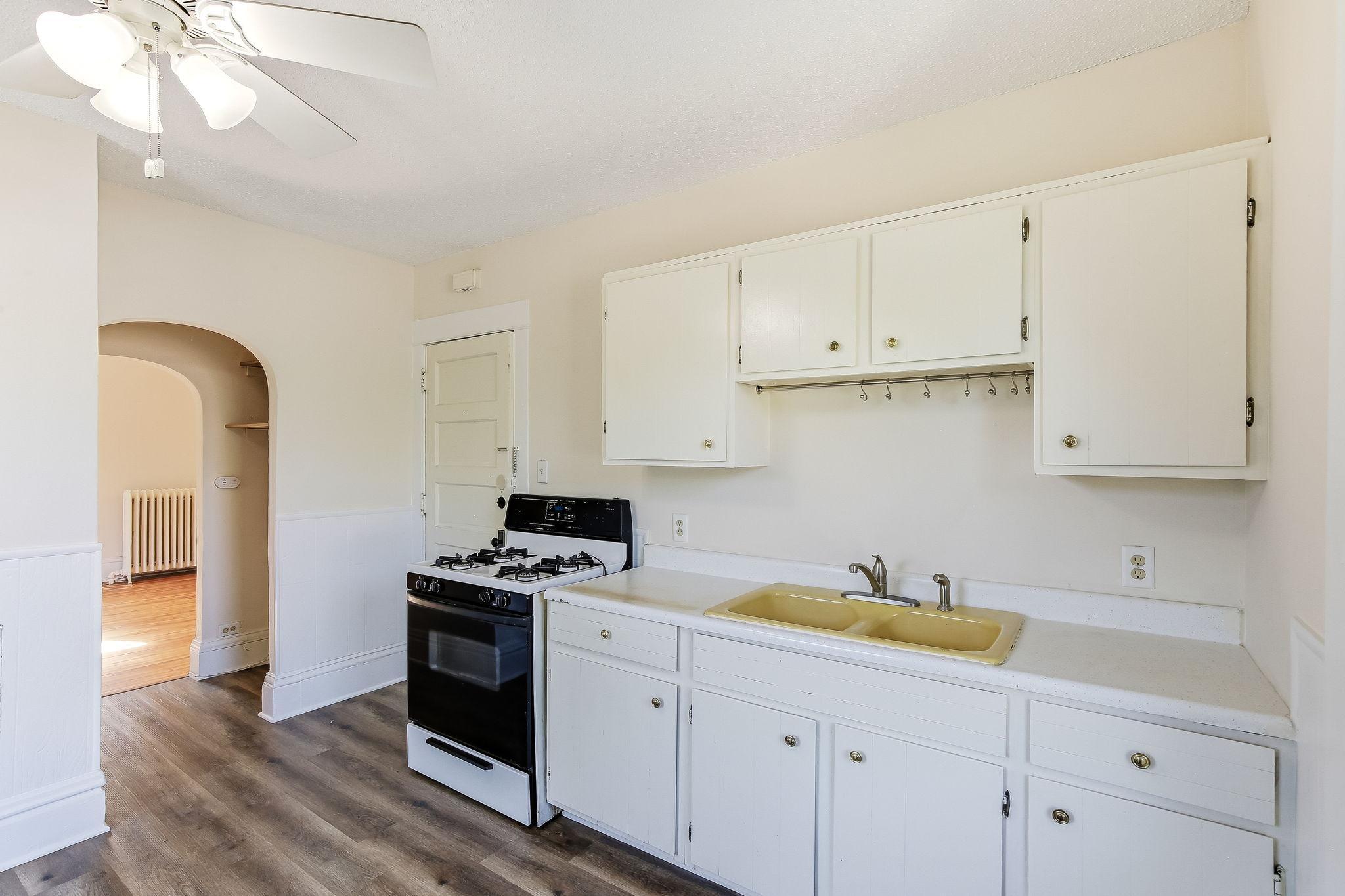View of Residential Income at 852 Ashland Avenue, Saint Paul MN 55104, Saint Paul (20 of 40) - Mike Wilen | Minnesota Team Real Estate