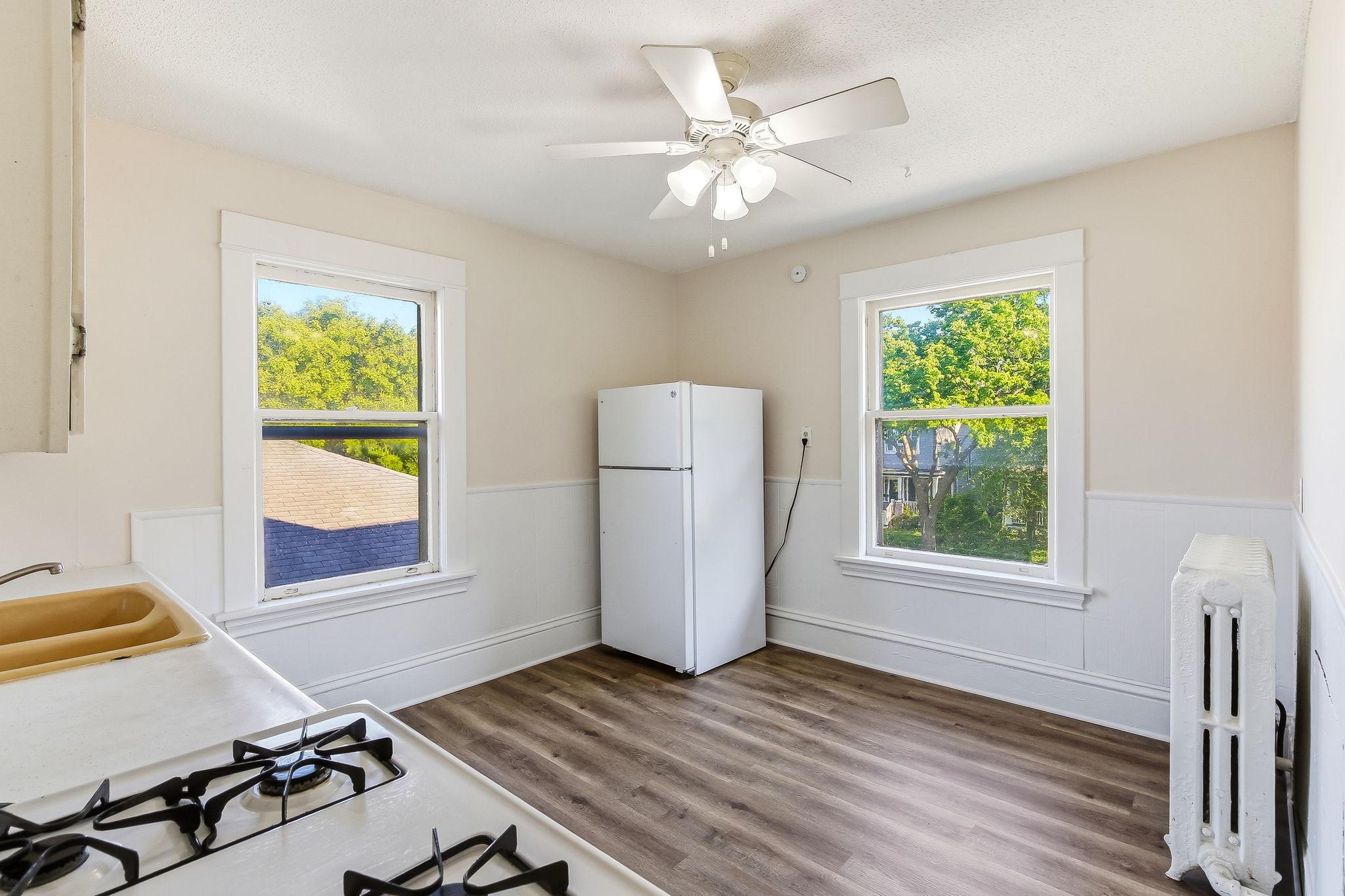 View of Residential Income at 852 Ashland Avenue, Saint Paul MN 55104, Saint Paul (21 of 40) - Mike Wilen | Minnesota Team Real Estate