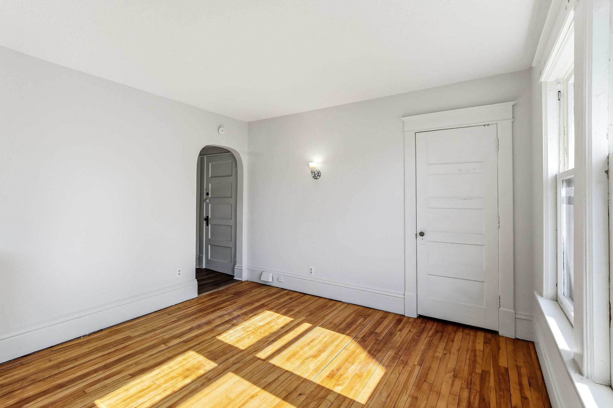View of Residential Income at 852 Ashland Avenue, Saint Paul MN 55104, Saint Paul (24 of 40) - Mike Wilen | Minnesota Team Real Estate