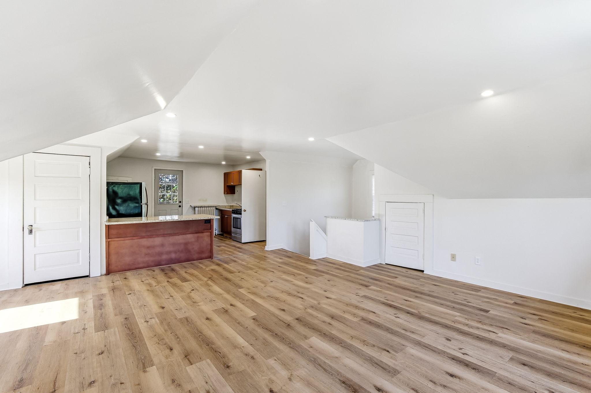 View of Residential Income at 852 Ashland Avenue, Saint Paul MN 55104, Saint Paul (29 of 40) - Mike Wilen | Minnesota Team Real Estate