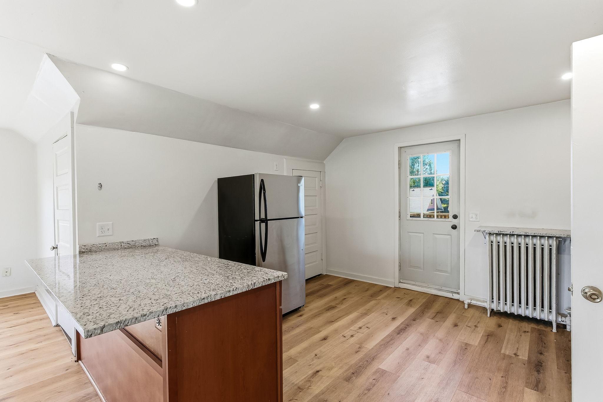 View of Residential Income at 852 Ashland Avenue, Saint Paul MN 55104, Saint Paul (32 of 40) - Mike Wilen | Minnesota Team Real Estate