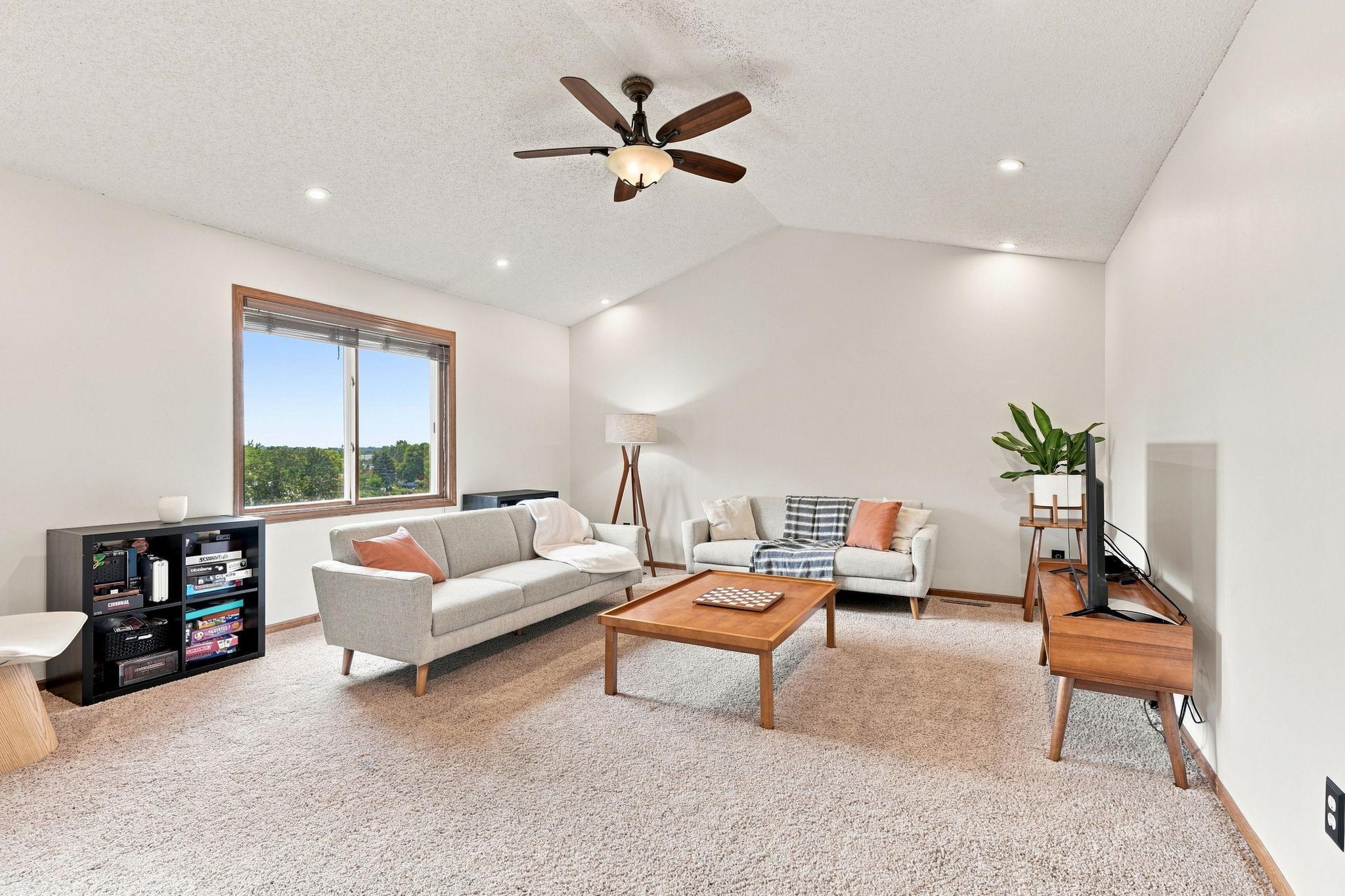 View of Residential at 14108 Dearborn Path, Rosemount MN 55068, Rosemount (11 of 28) - Mike Wilen | Minnesota Team Real Estate