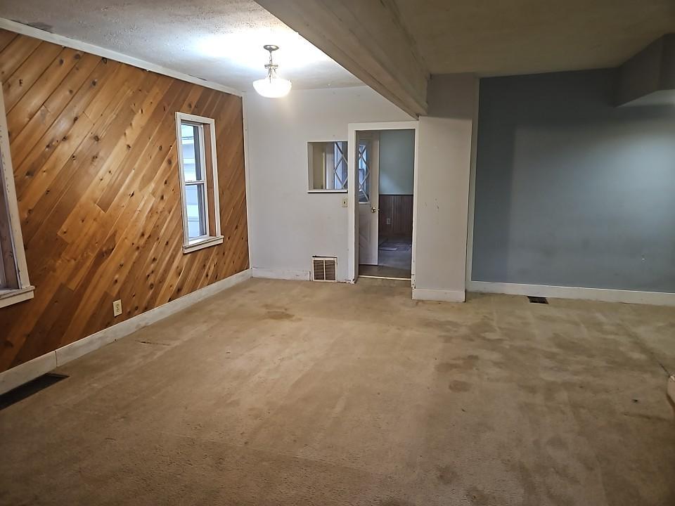 View of Residential at 1069 Seminole Avenue, West Saint Paul MN 55118, West Saint Paul (9 of 28) - Mike Wilen | Minnesota Team Real Estate