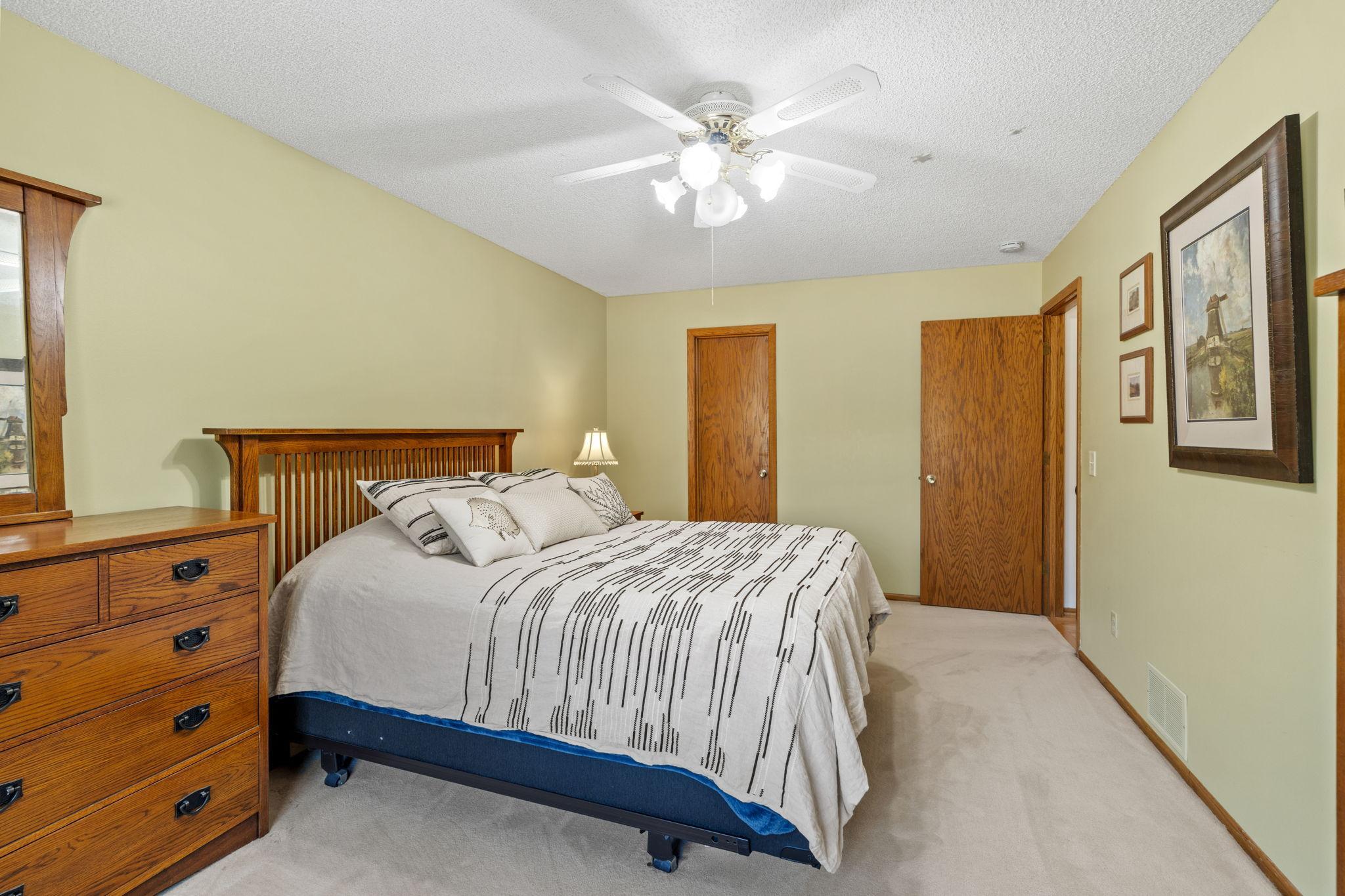 View of Residential at 9952 107th Avenue, Maple Grove MN 55369, Maple Grove (22 of 71) - Mike Wilen | Minnesota Team Real Estate