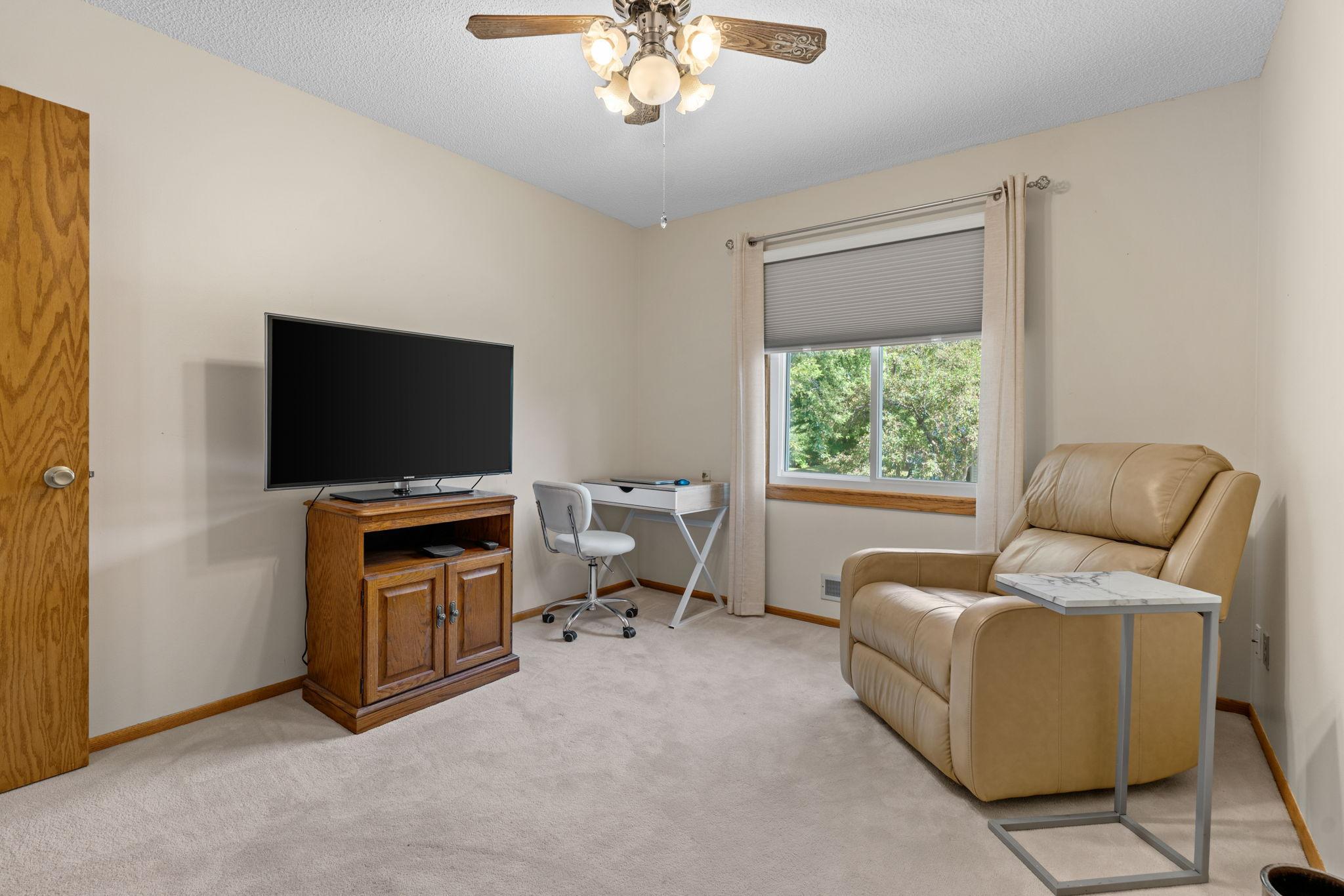 View of Residential at 9952 107th Avenue, Maple Grove MN 55369, Maple Grove (52 of 71) - Mike Wilen | Minnesota Team Real Estate