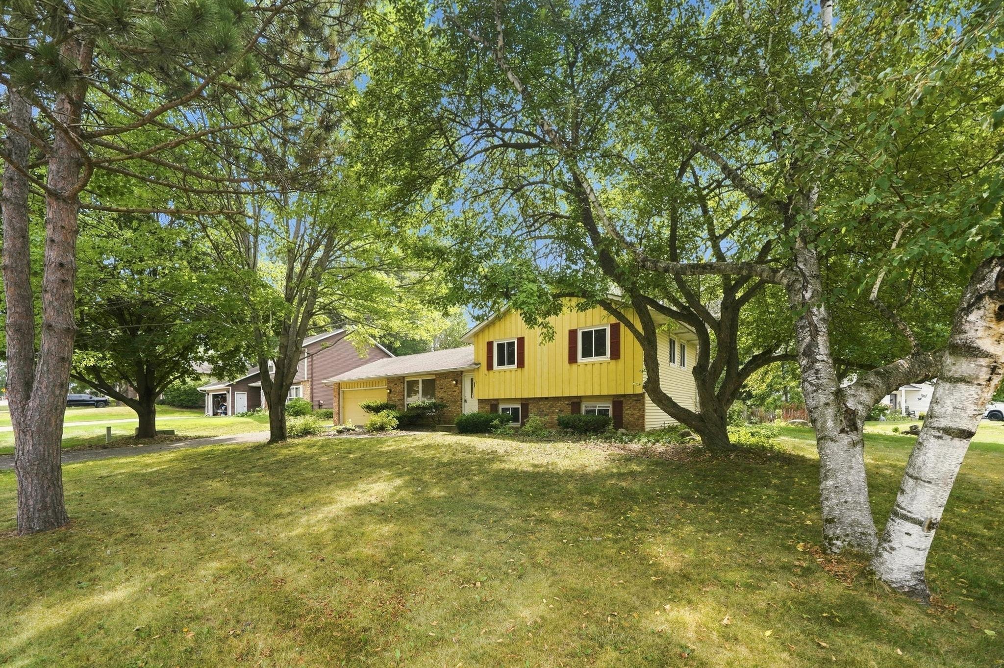 View of Residential at 2527 Interlachen Drive, Stillwater MN 55082, Stillwater (36 of 37) - Mike Wilen | Minnesota Team Real Estate