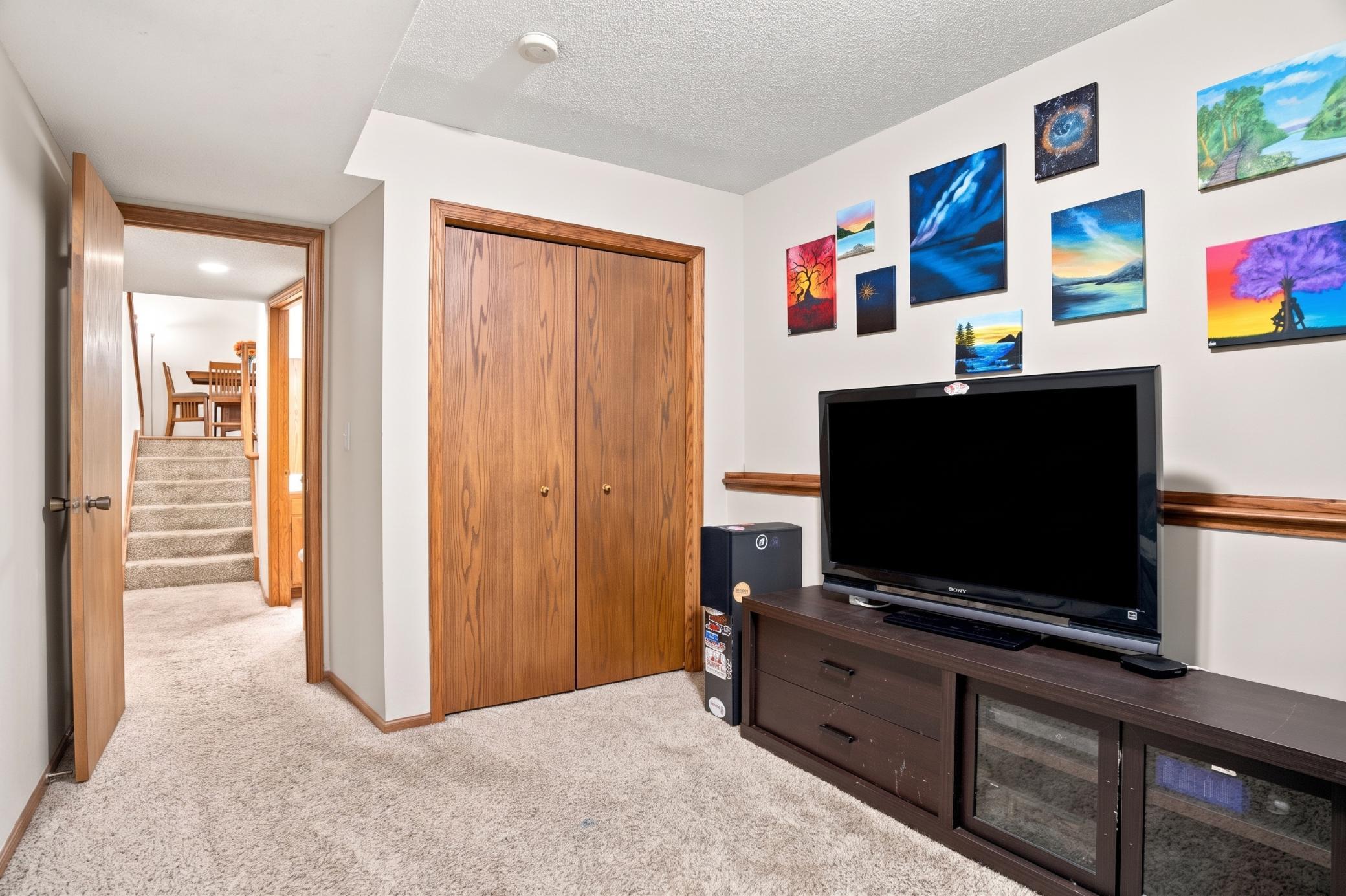 View of Residential at 14631 Meadowood Drive, Savage MN 55378, Savage (19 of 33) - Mike Wilen | Minnesota Team Real Estate