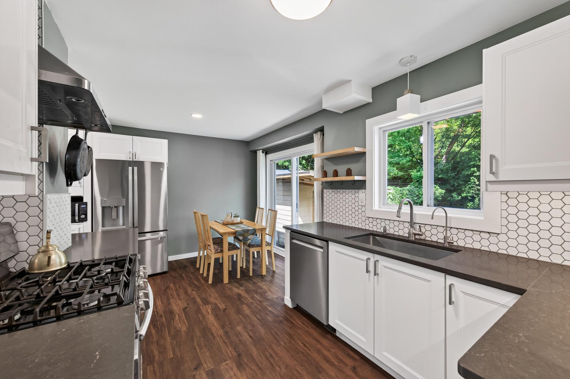 View of Residential at 4619 Ivanhoe Place, Columbia Heights MN 55421, Columbia Heights (8 of 20) - Mike Wilen | Minnesota Team Real Estate