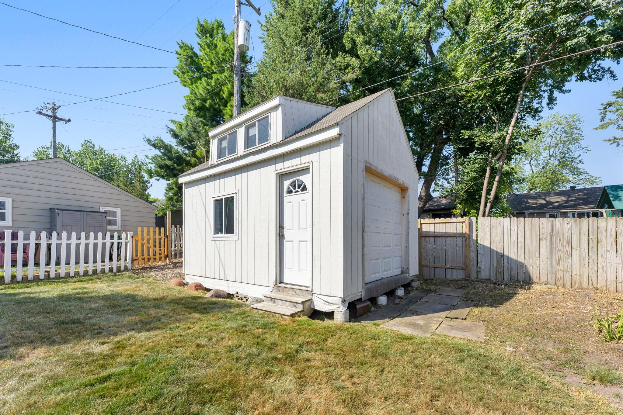 View of Residential at 5544 York Avenue, Edina MN 55410, Edina (27 of 38) - Mike Wilen | Minnesota Team Real Estate