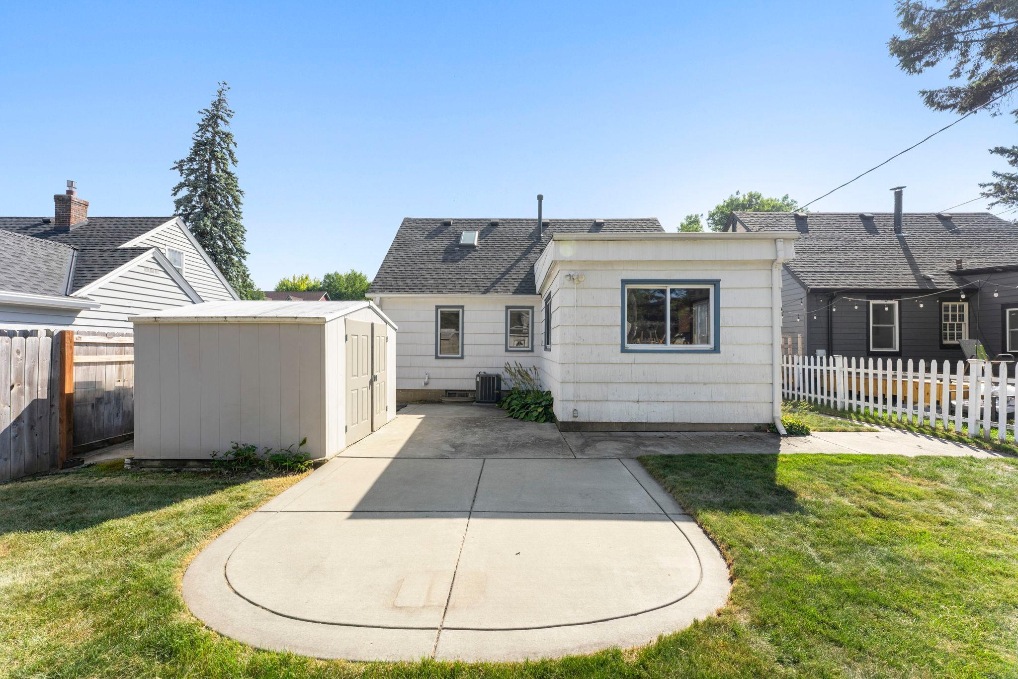 View of Residential at 5544 York Avenue, Edina MN 55410, Edina (30 of 38) - Mike Wilen | Minnesota Team Real Estate
