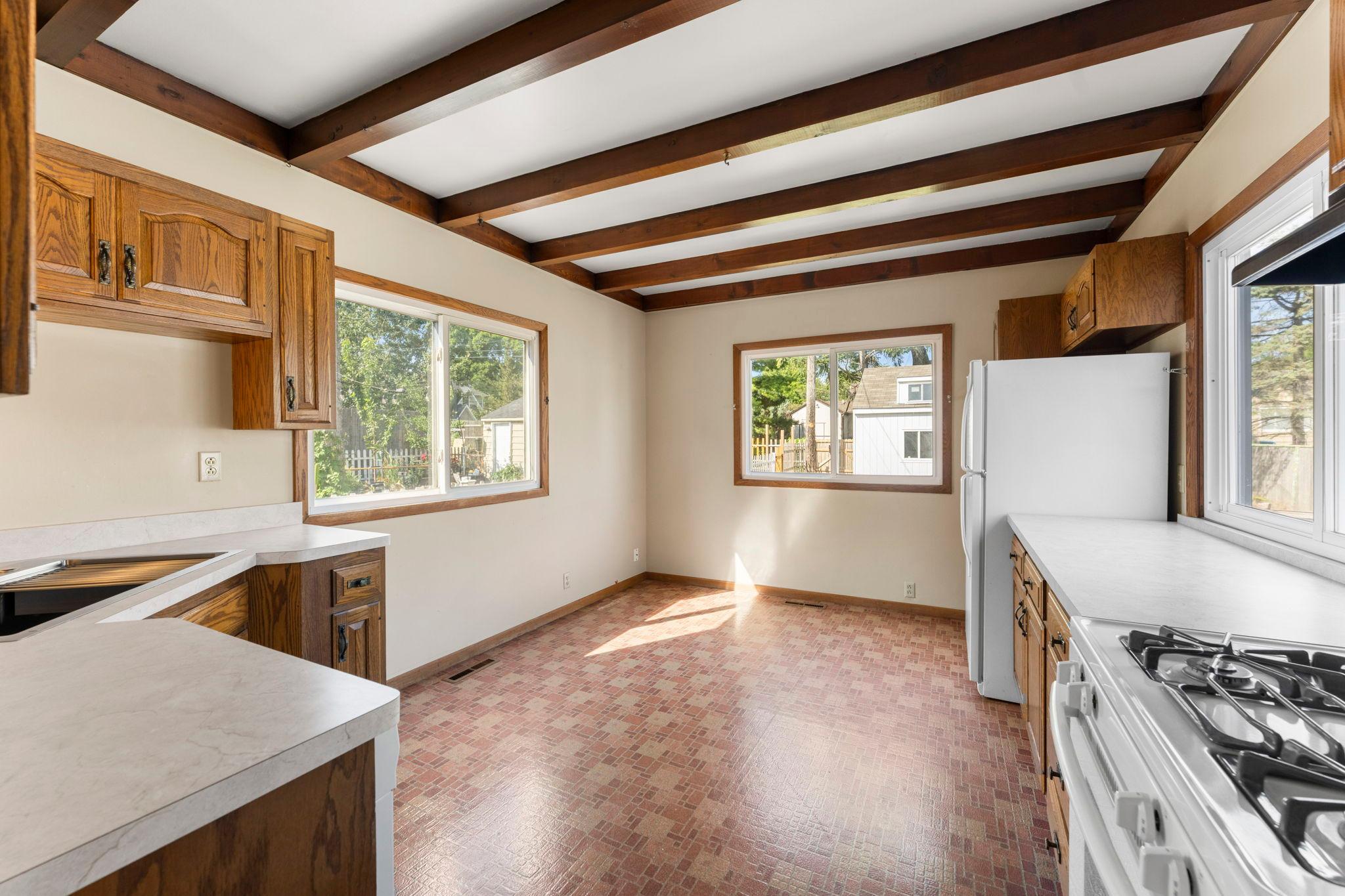View of Residential at 5544 York Avenue, Edina MN 55410, Edina (21 of 38) - Mike Wilen | Minnesota Team Real Estate