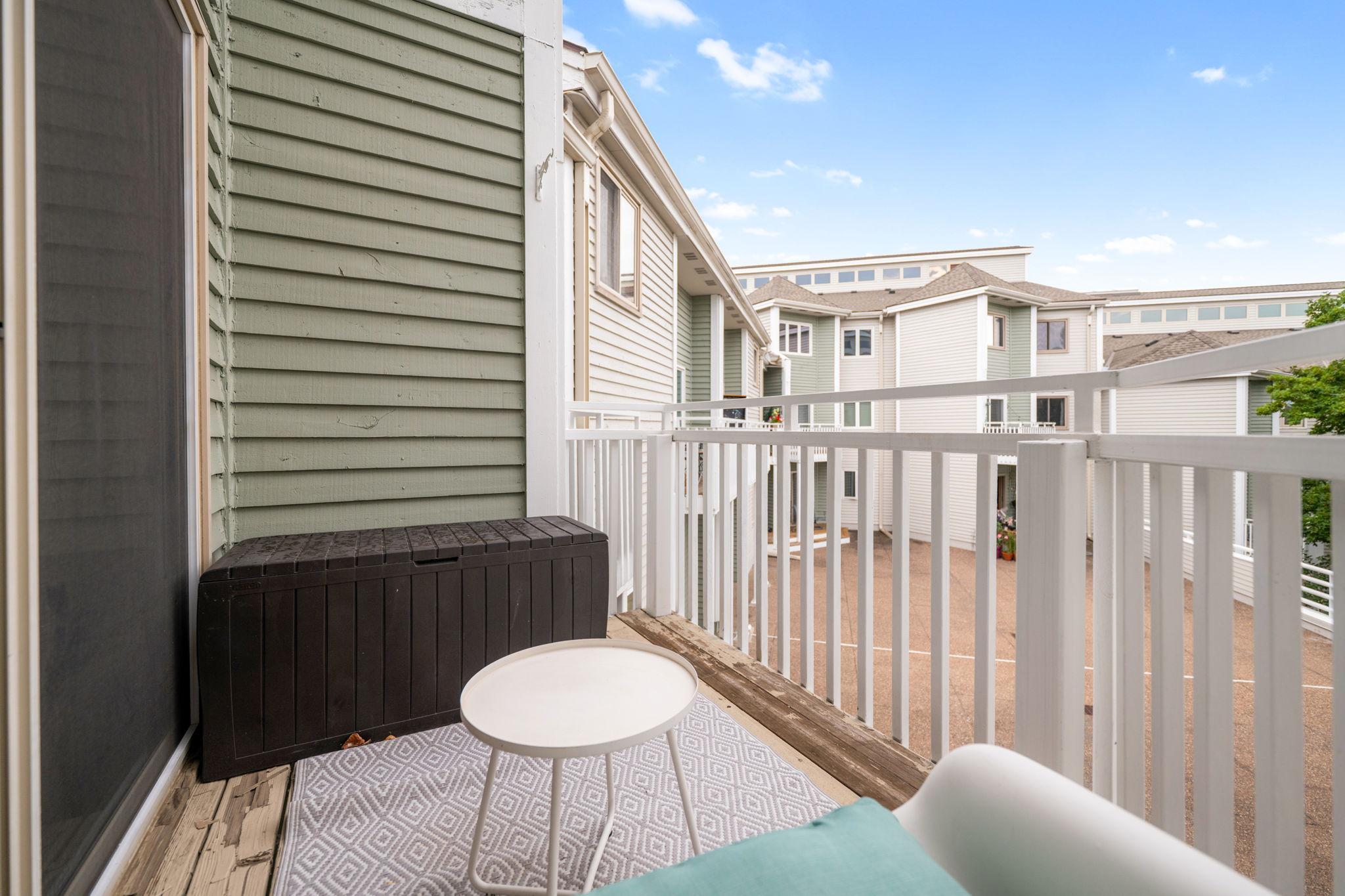 View of Residential at 1392 Carling Drive #305, Saint Paul MN 55108, Saint Paul (39 of 49) - Mike Wilen | Minnesota Team Real Estate